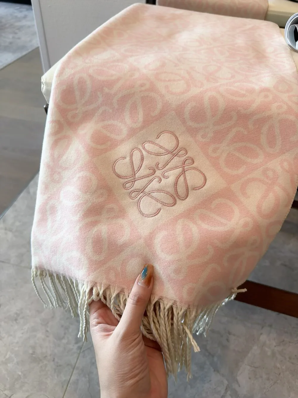 Шарфы Loewe 438526