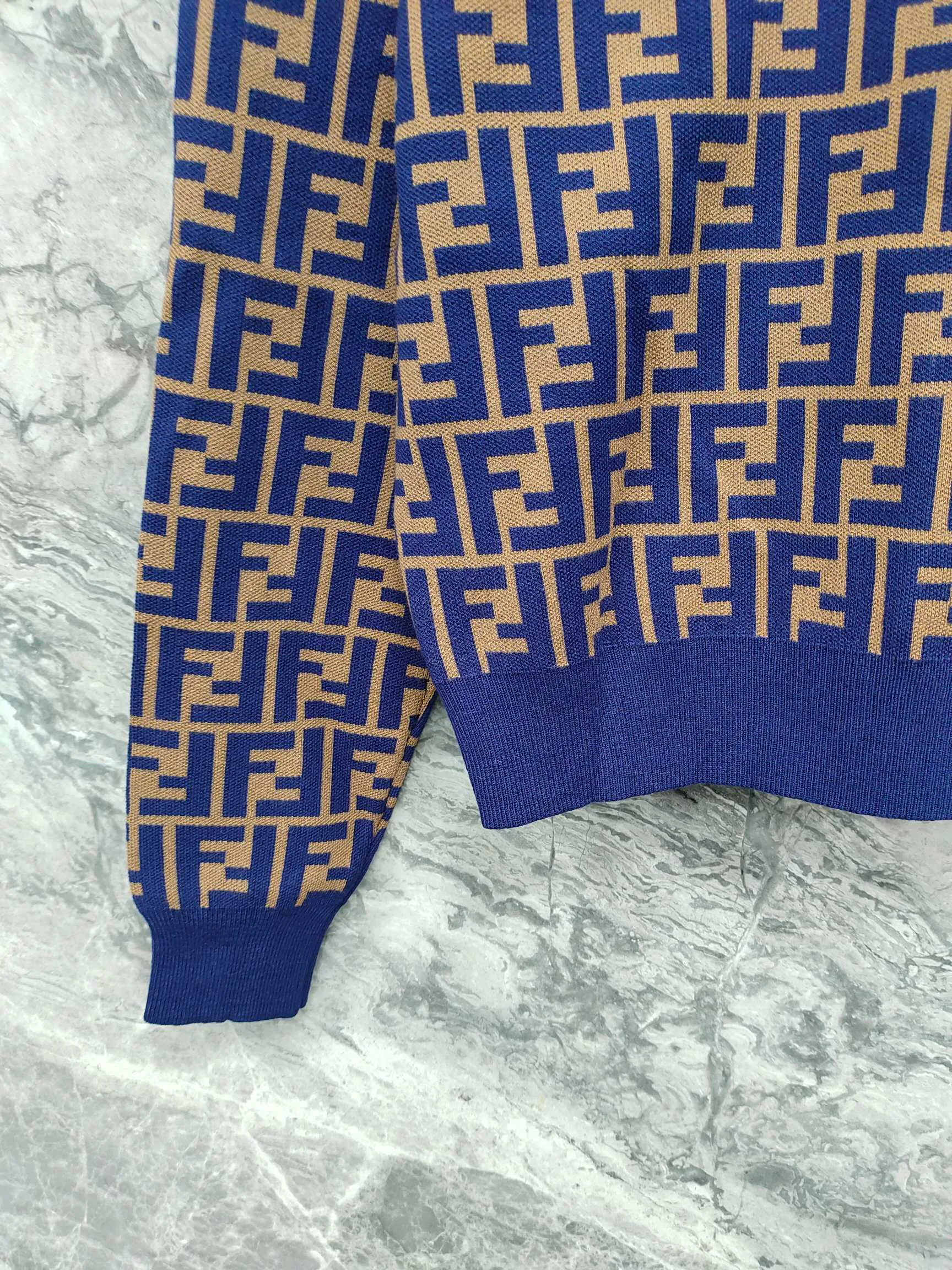 Джемперы И Свитеры Женские Fendi 18743531