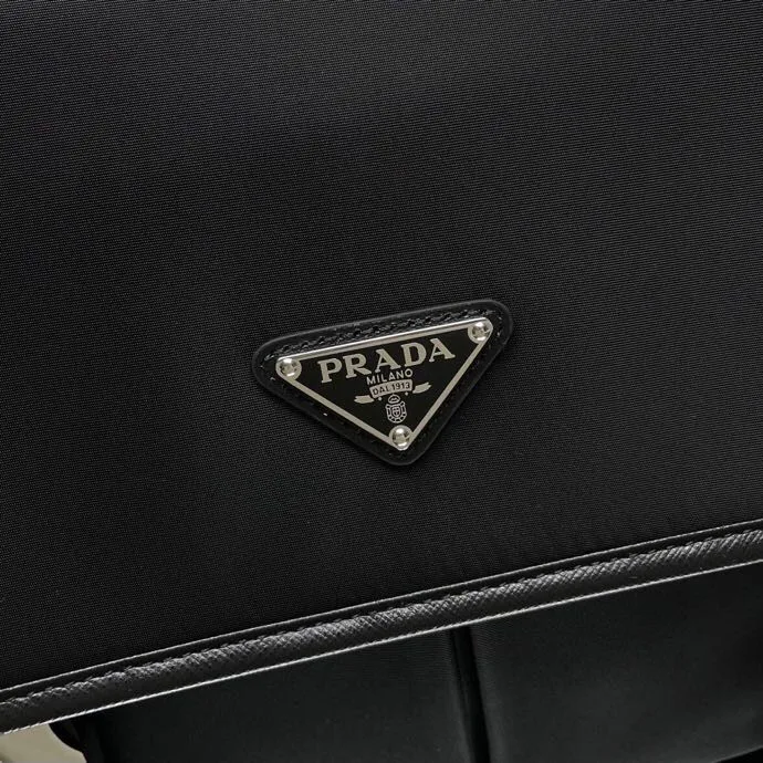 Сумки На Ремне Женские Prada 11872153