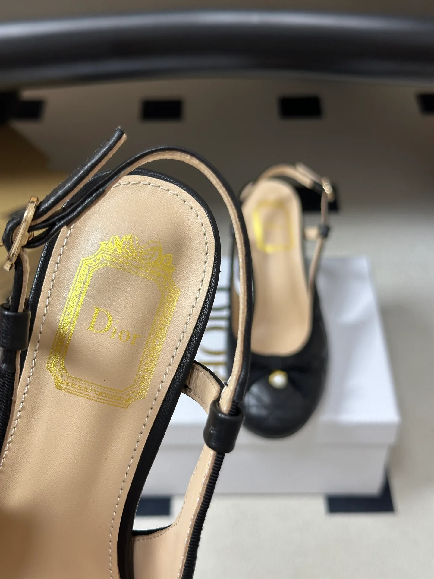 Босоножки Женские Christian Dior 18070062