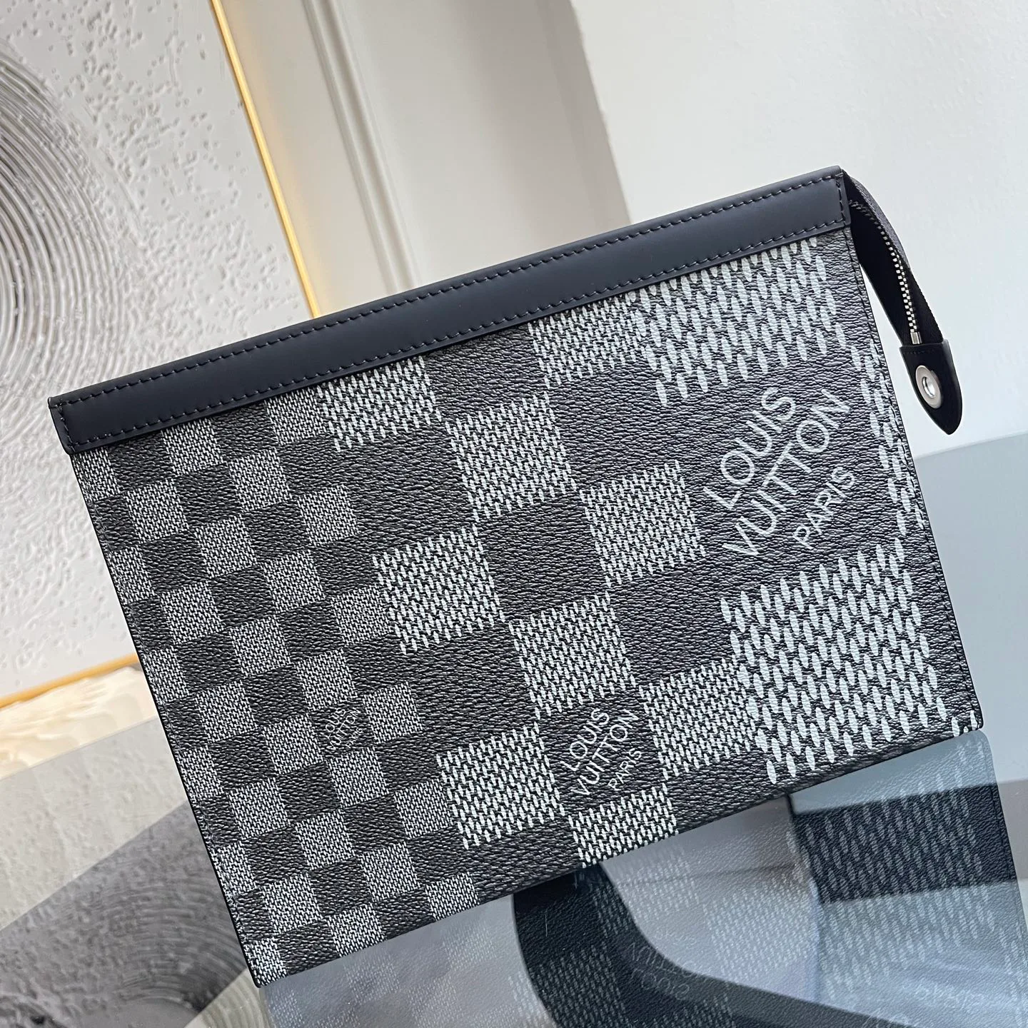 Клатчи Женские Louis Vuitton 11668942