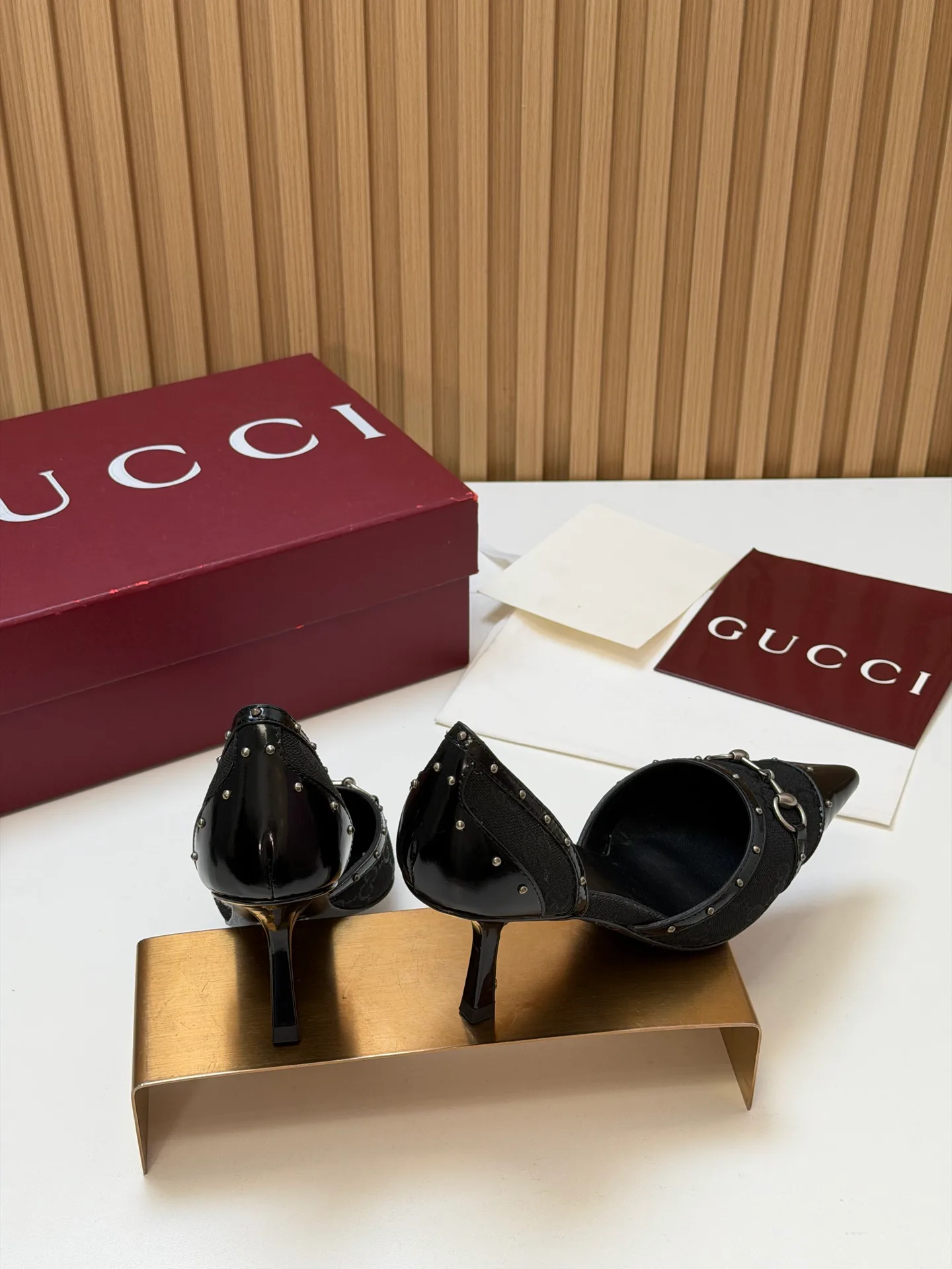 Туфли Женские Gucci 17631687