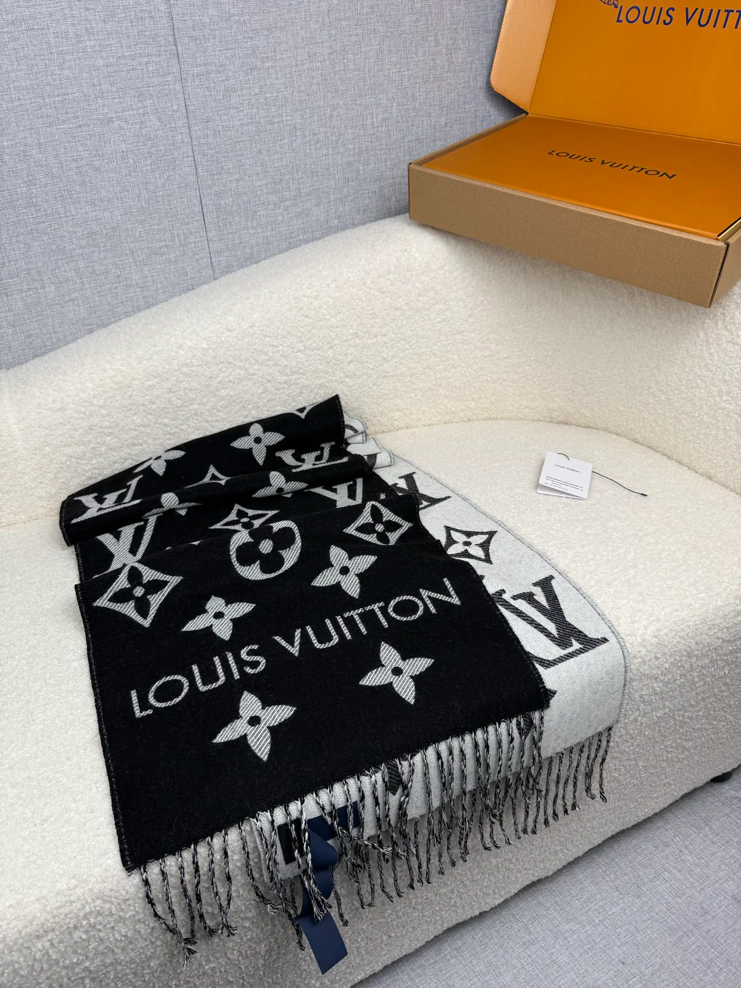 Шарфы Louis Vuitton 1422226