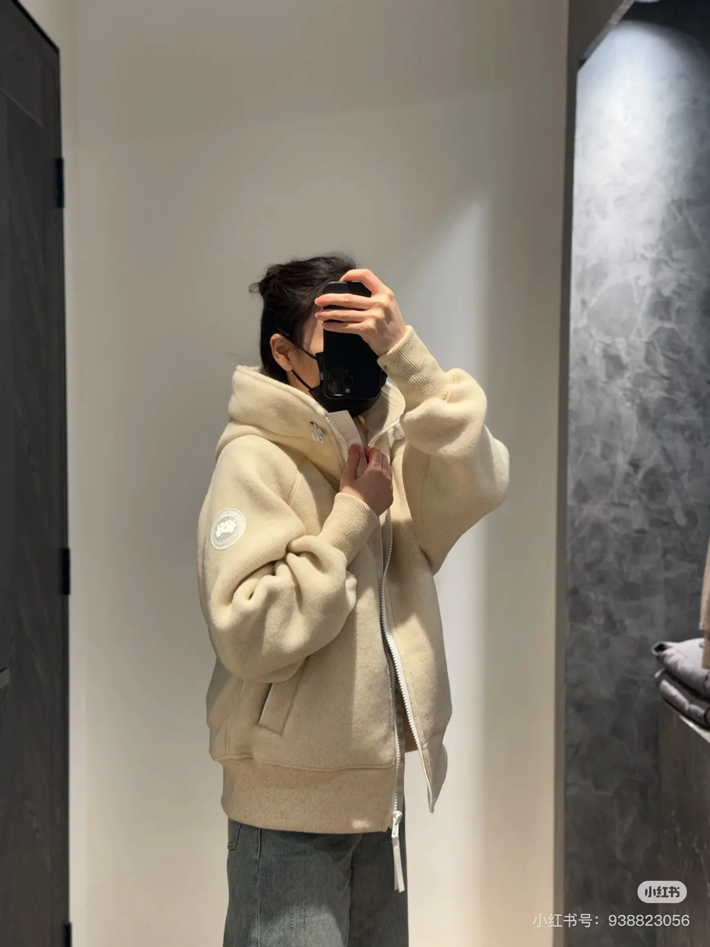 Куртки И Пуховики Женские Canada Goose 17998642