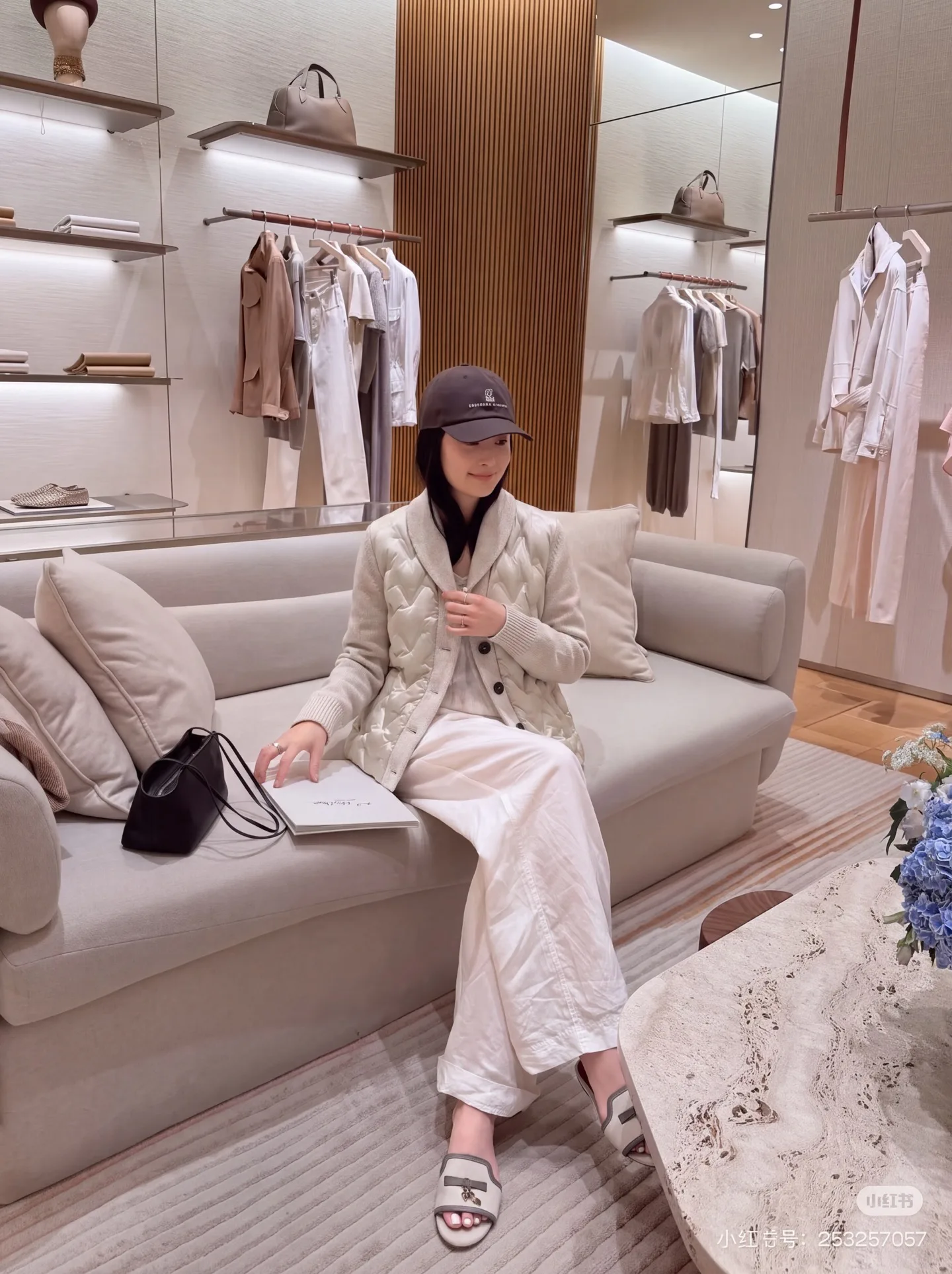 Куртки И Пуховики Женские Loro Piana 18348038