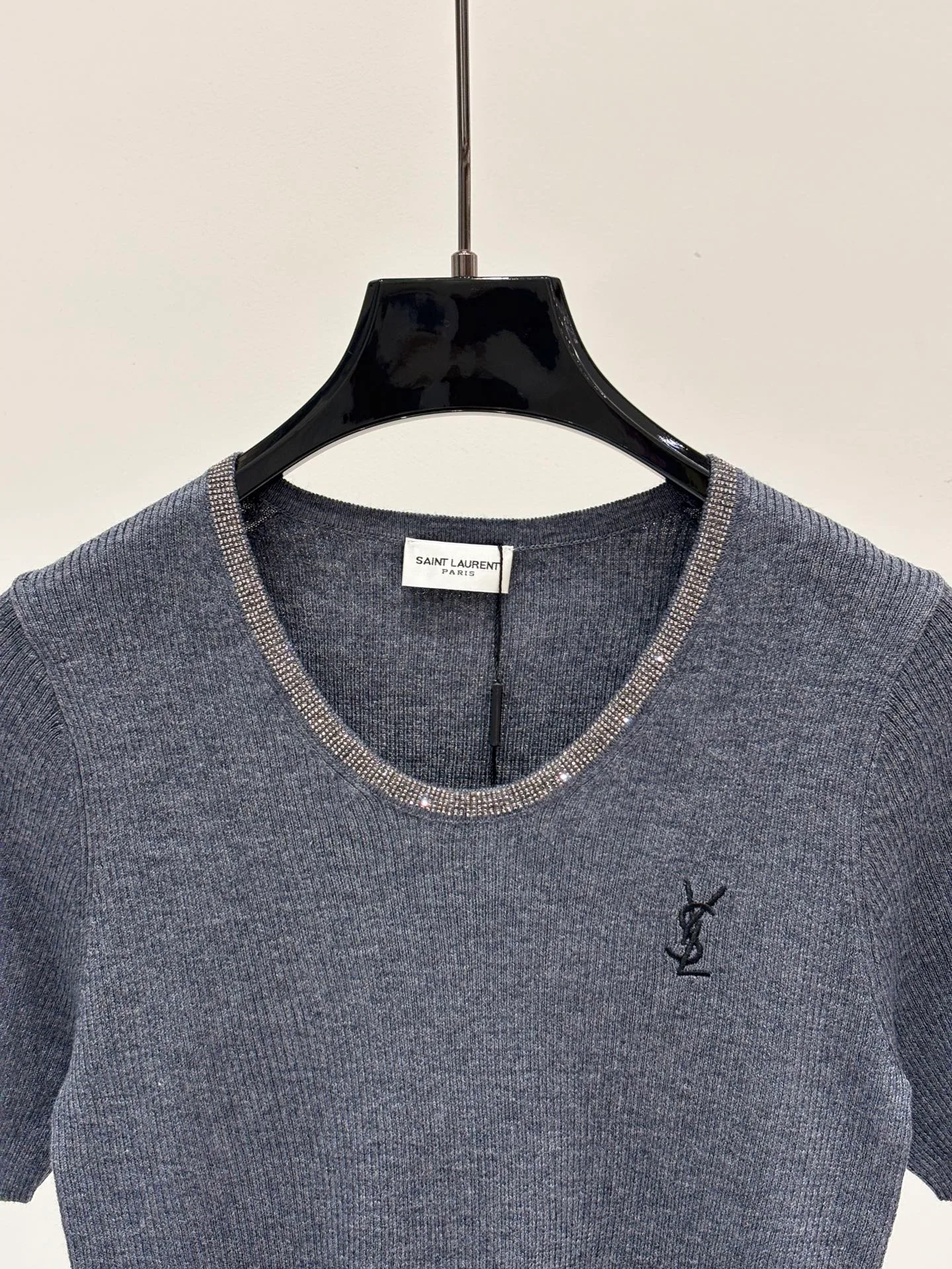 Футболки Женские Saint Laurent 18779077
