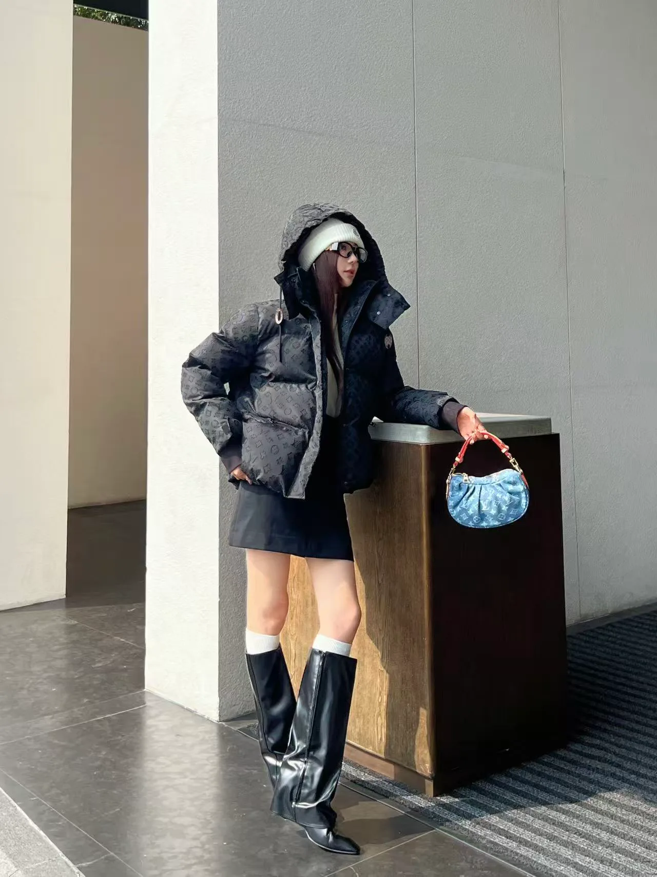 Куртки И Пуховики Женские Louis Vuitton 454967