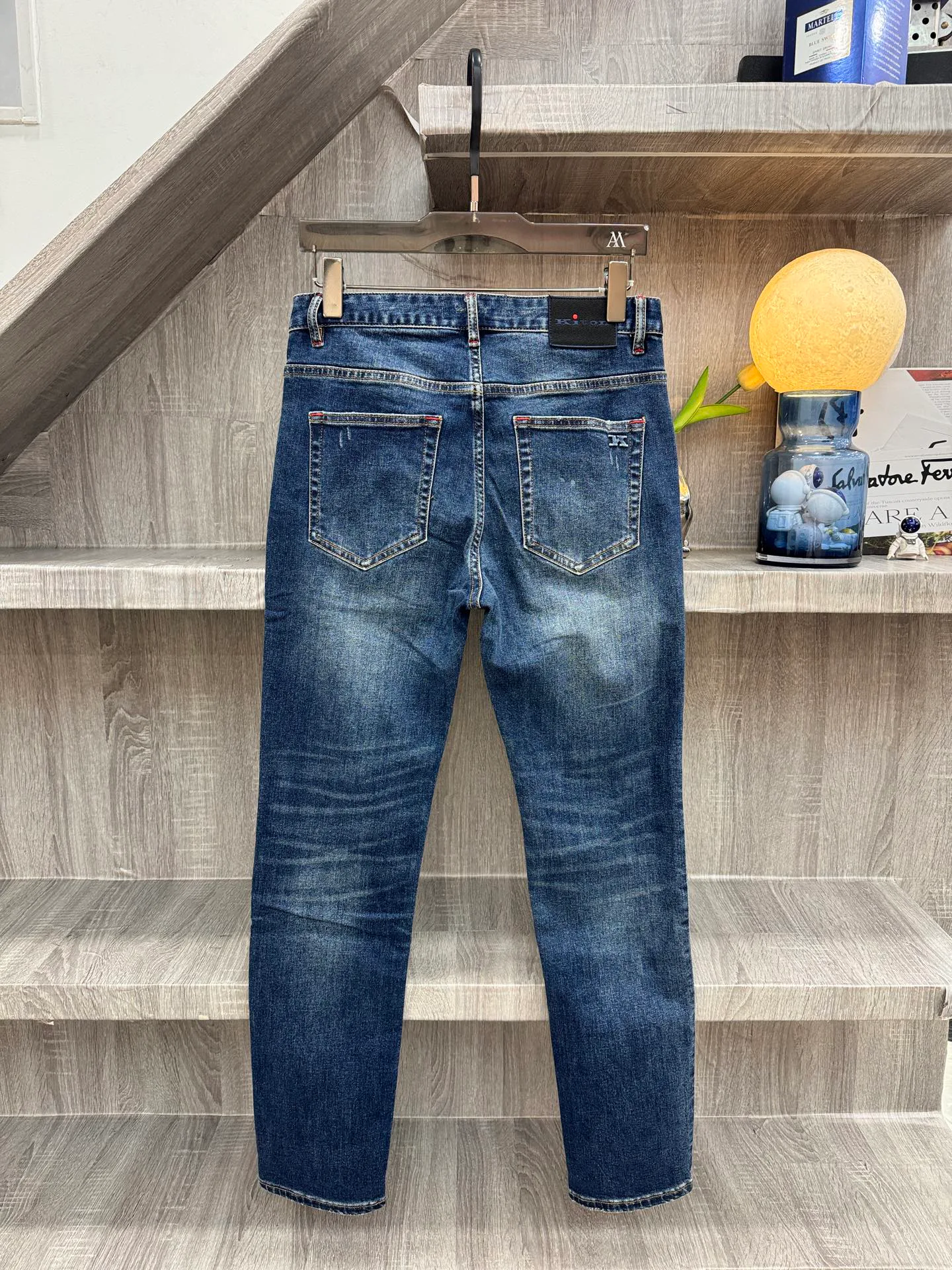 Джинсы Мужские Kiton 18366176