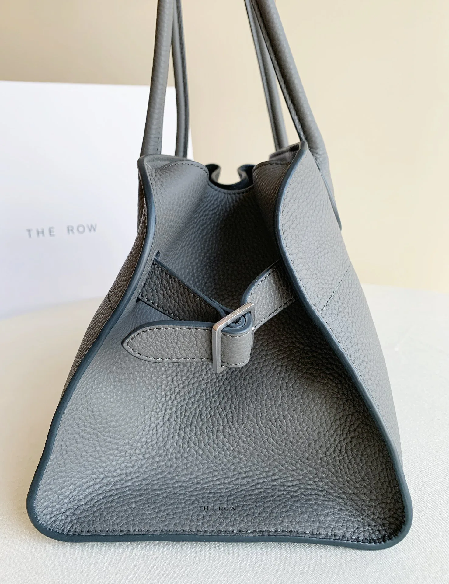 Классические Сумки Женские The Row 690852