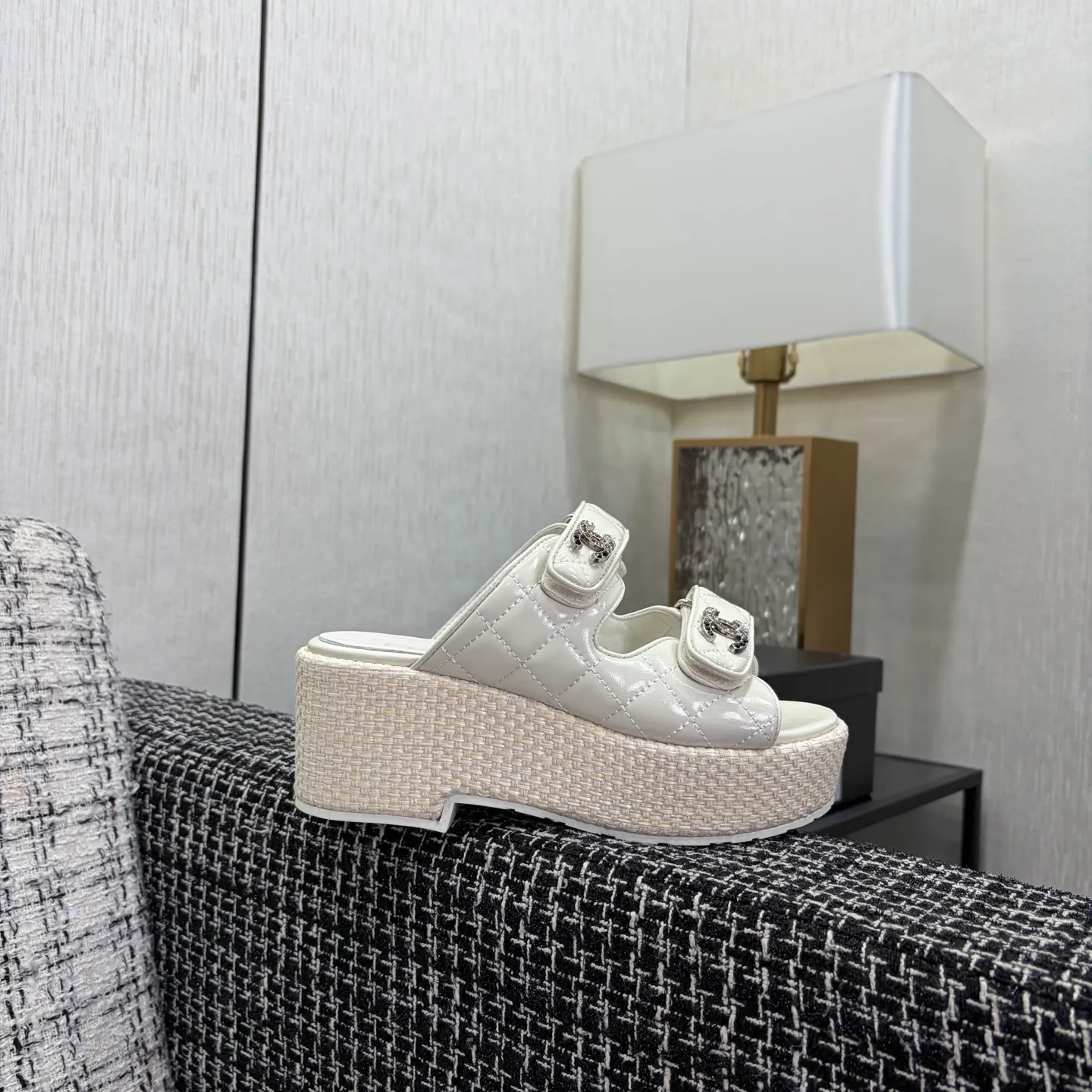 Босоножки Женские Chanel 11579264