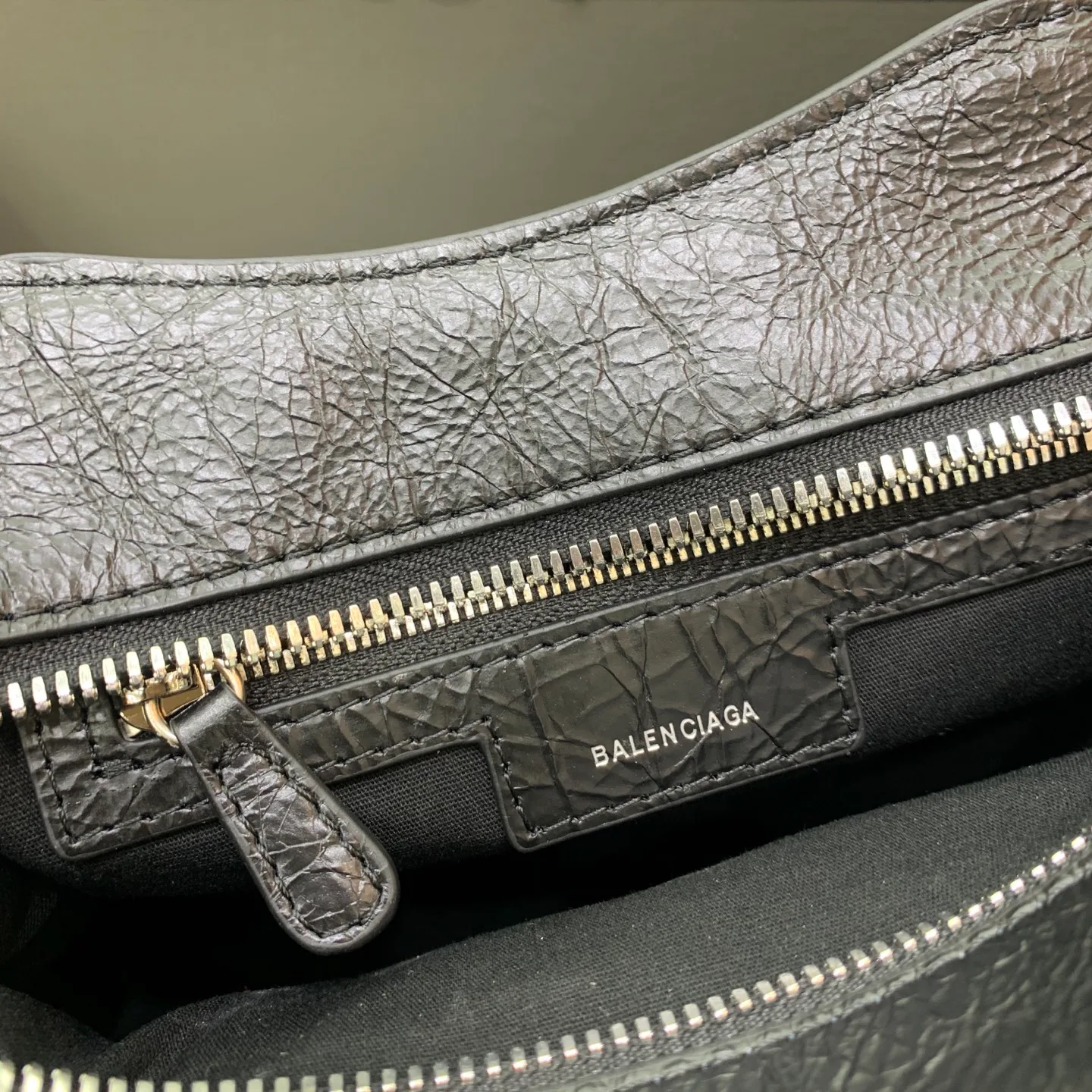 Сумки На Ремне Женские Balenciaga 892889