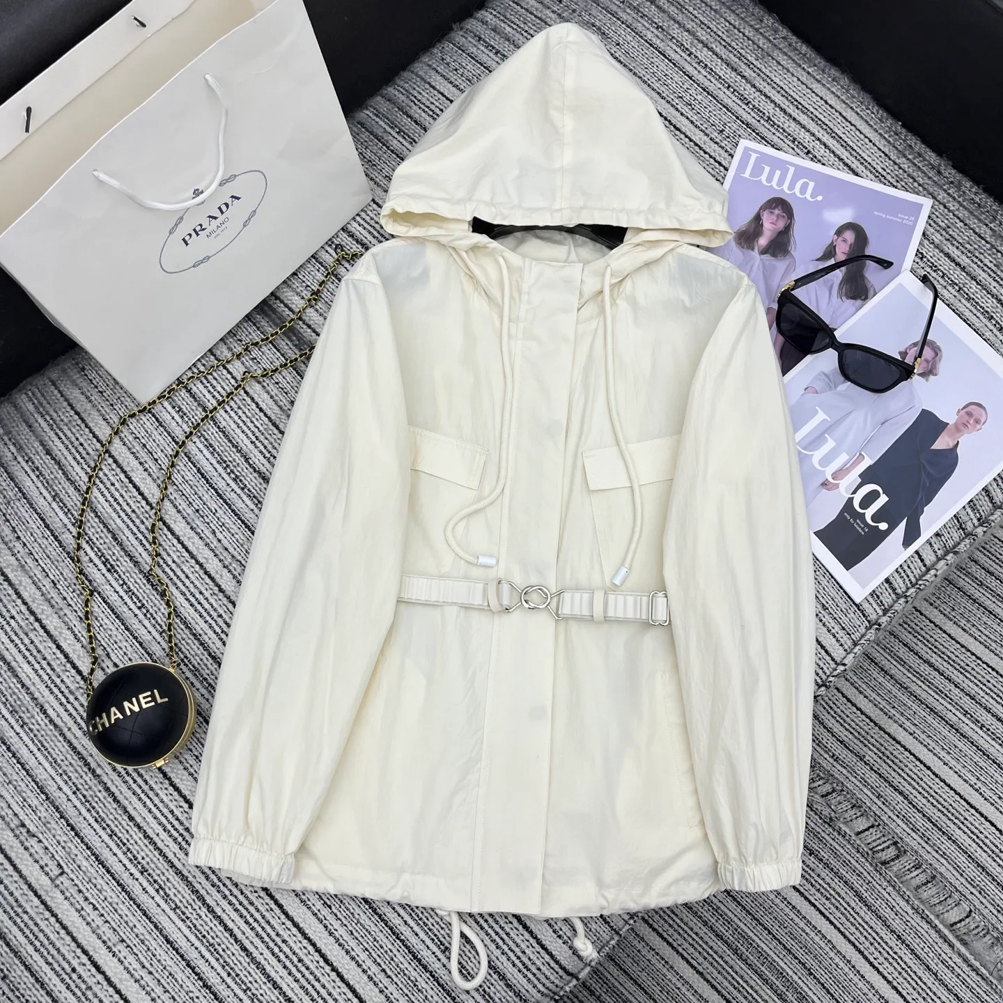 Куртки Женские Prada Куртки Женские Prada