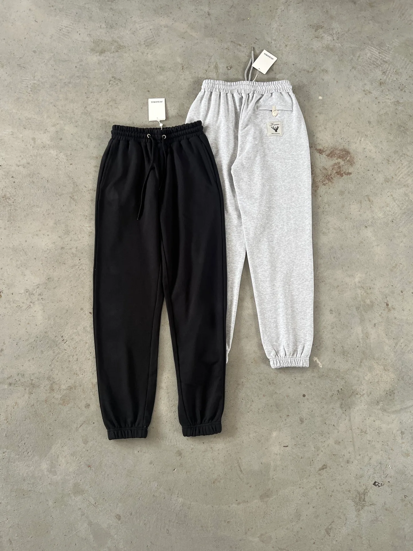 Брюки Женские Jacquemus 18212702