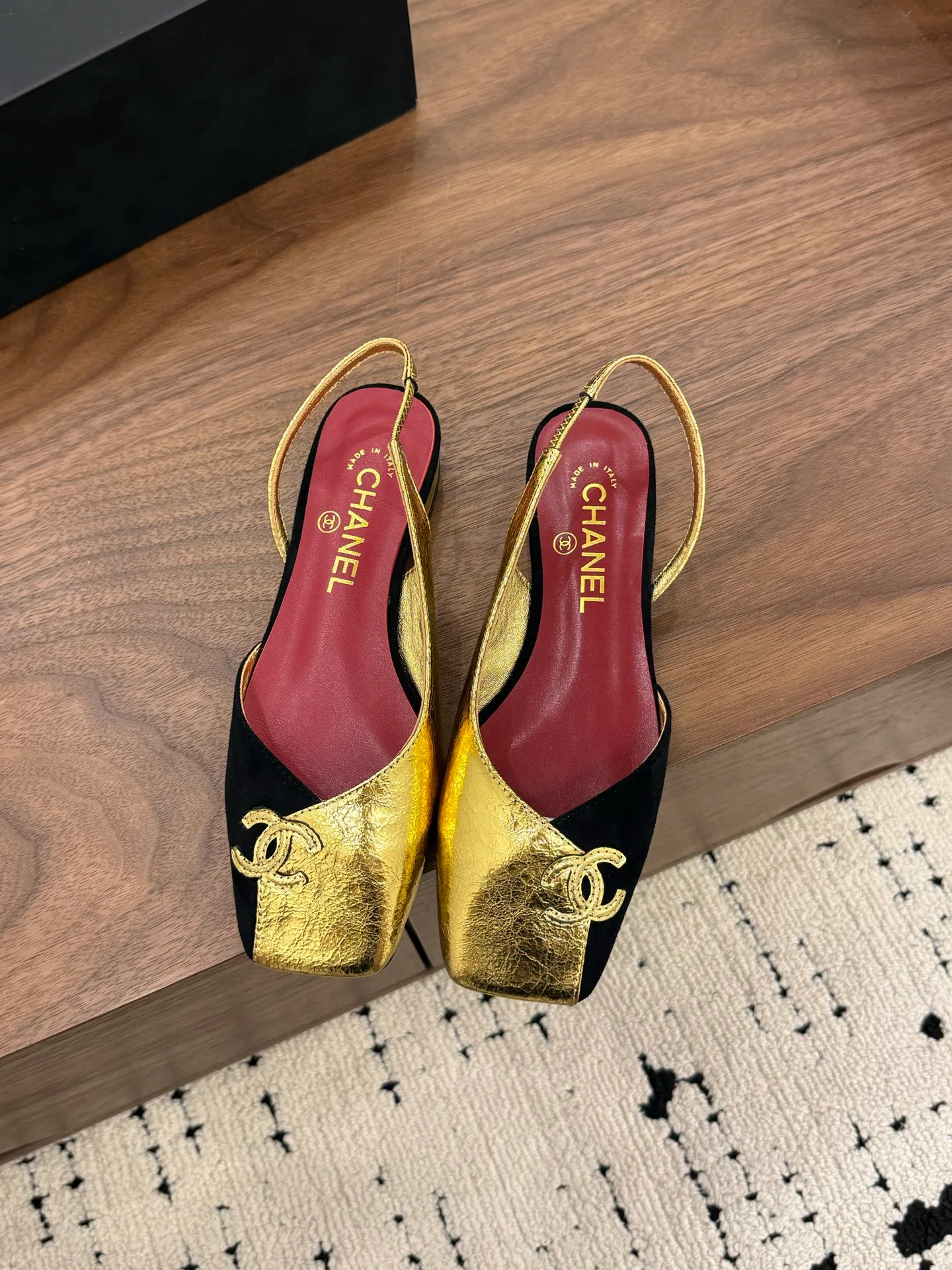 Туфли Женские Chanel 11689212