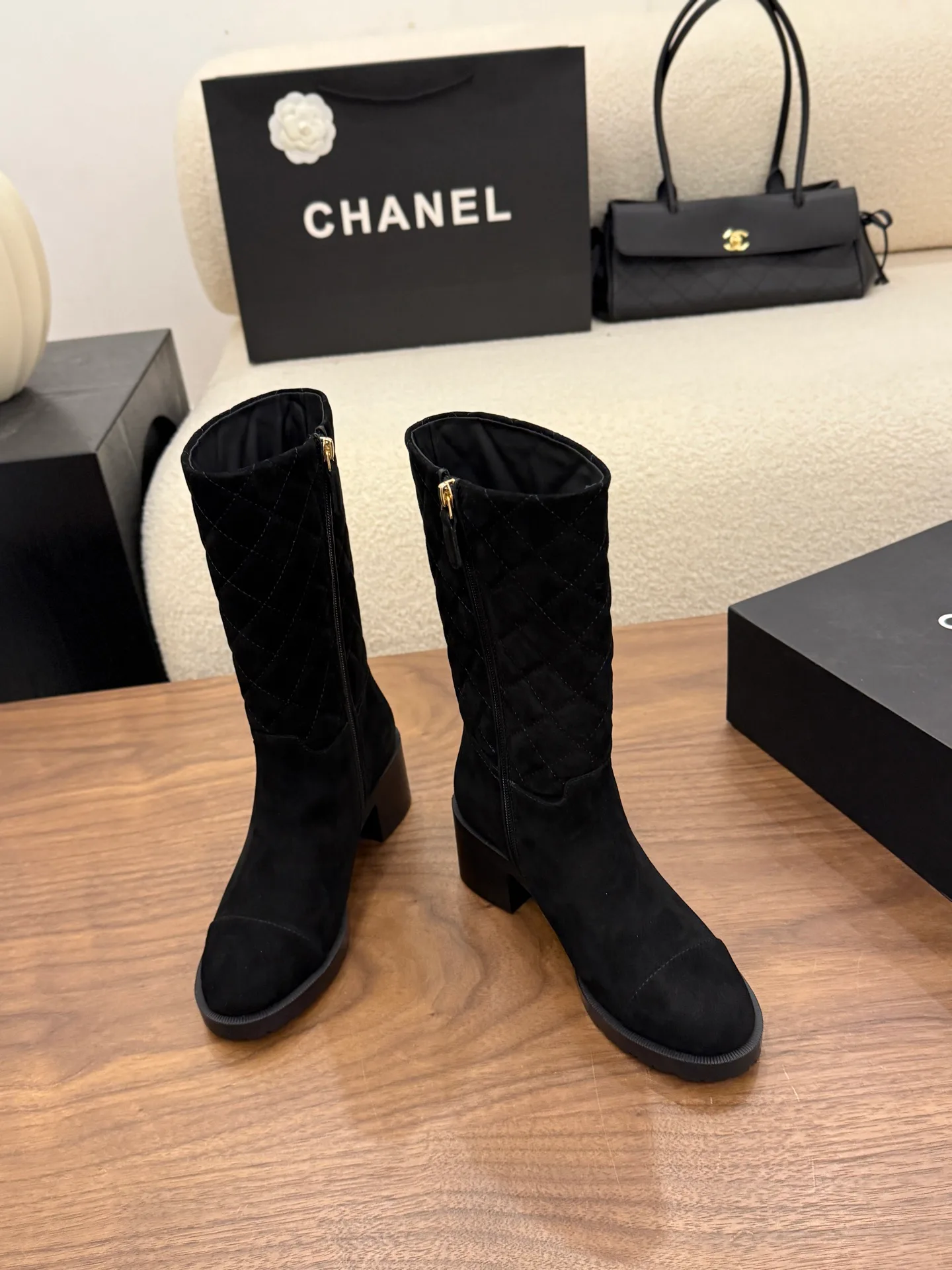 Сапоги Женские Chanel 19050163