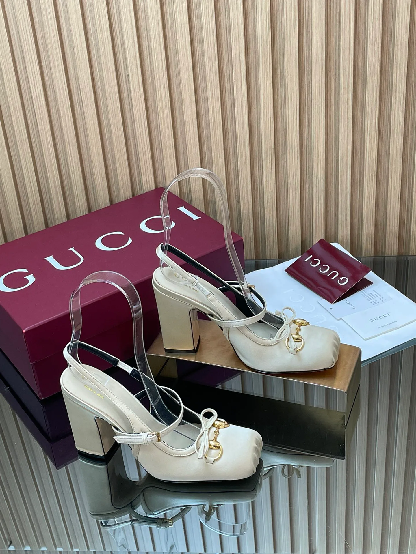Туфли Женские Gucci 299385