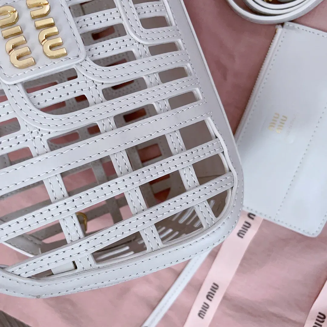 Сумки На Ремне Женские Miu Miu 50206