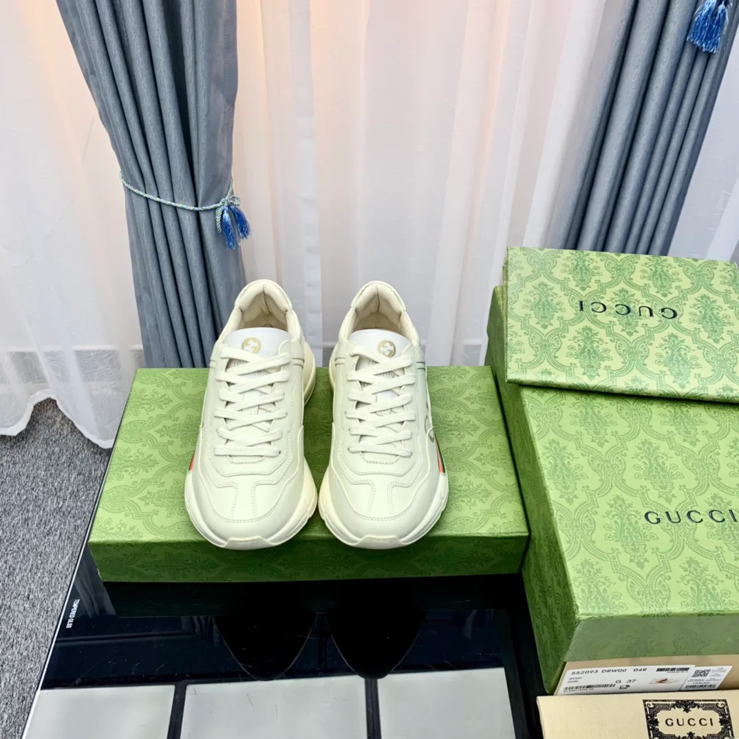 Кроссовки Женские Gucci 173895