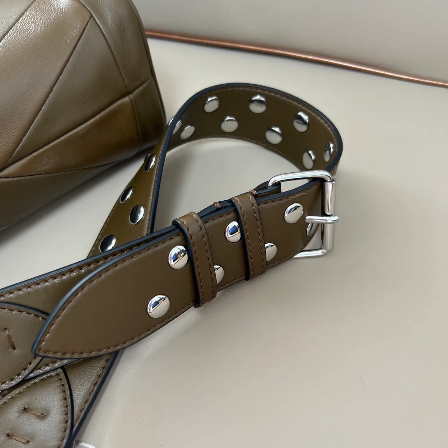 Классические Сумки Женские Valentino 8728897
