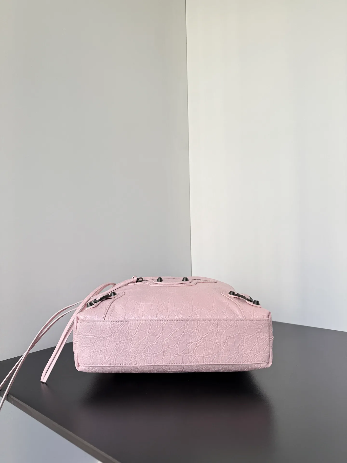 Сумки На Ремне Женские Balenciaga 11386850