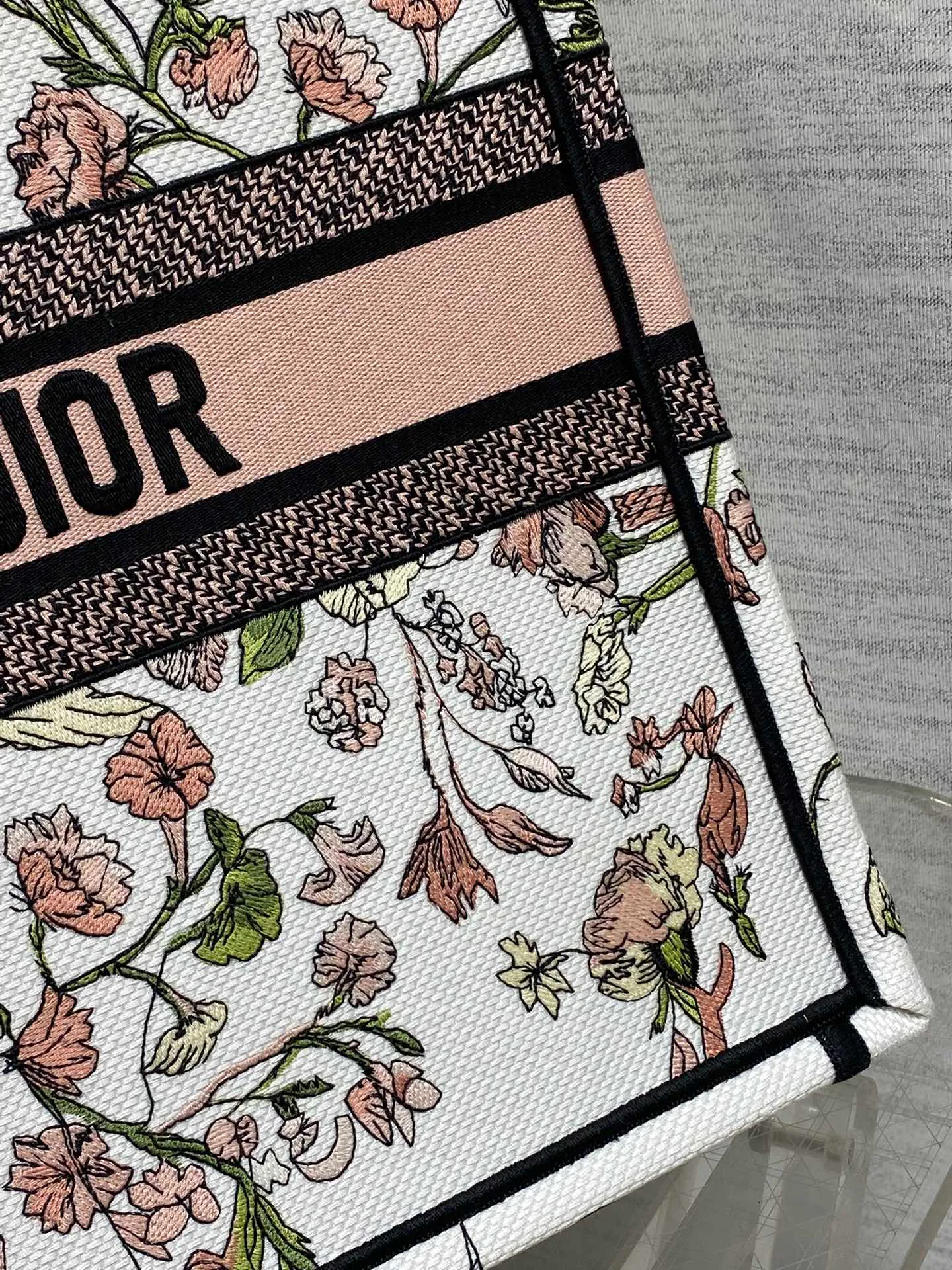 Классические Сумки Женские Christian Dior 11224072