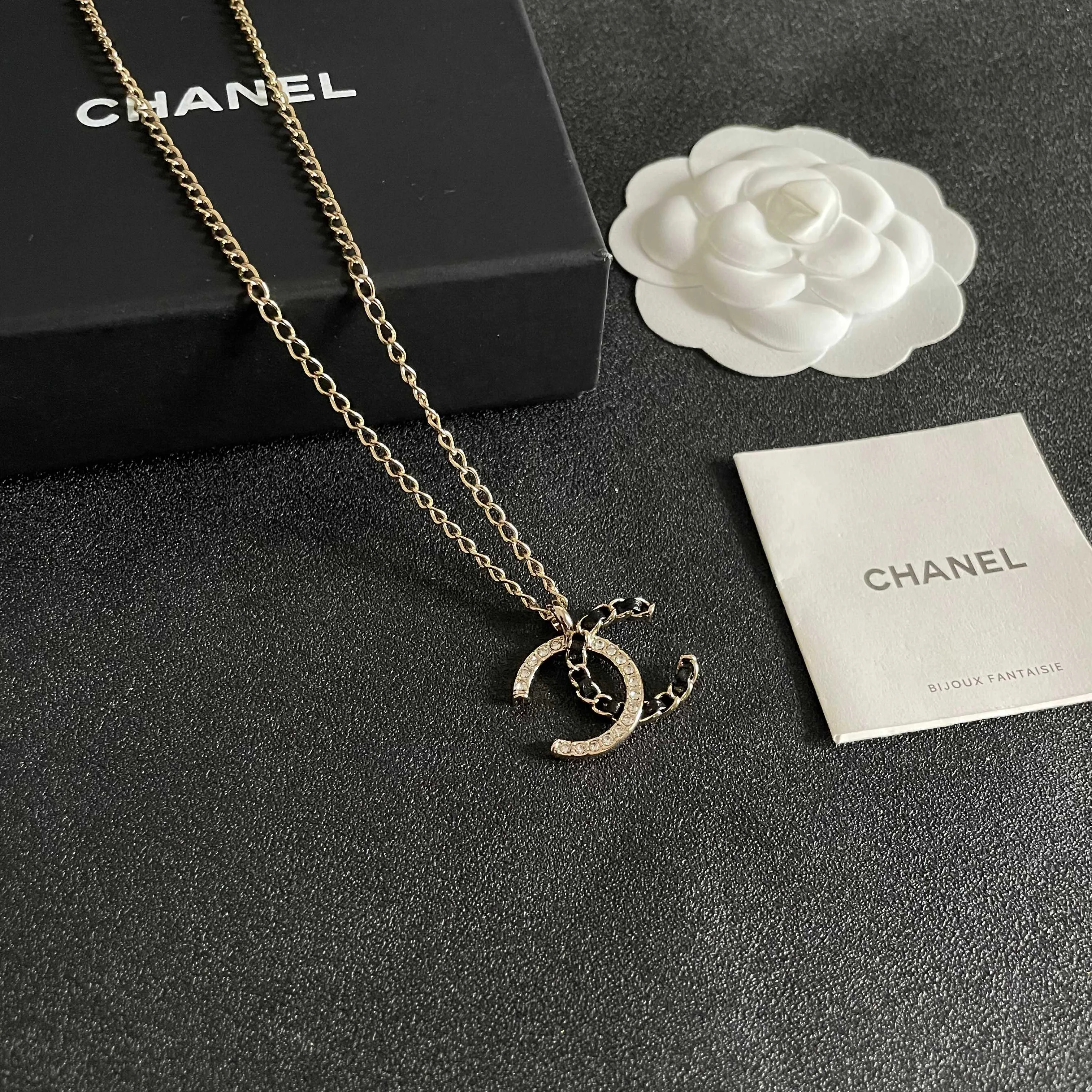 Бижутерия Chanel 91341