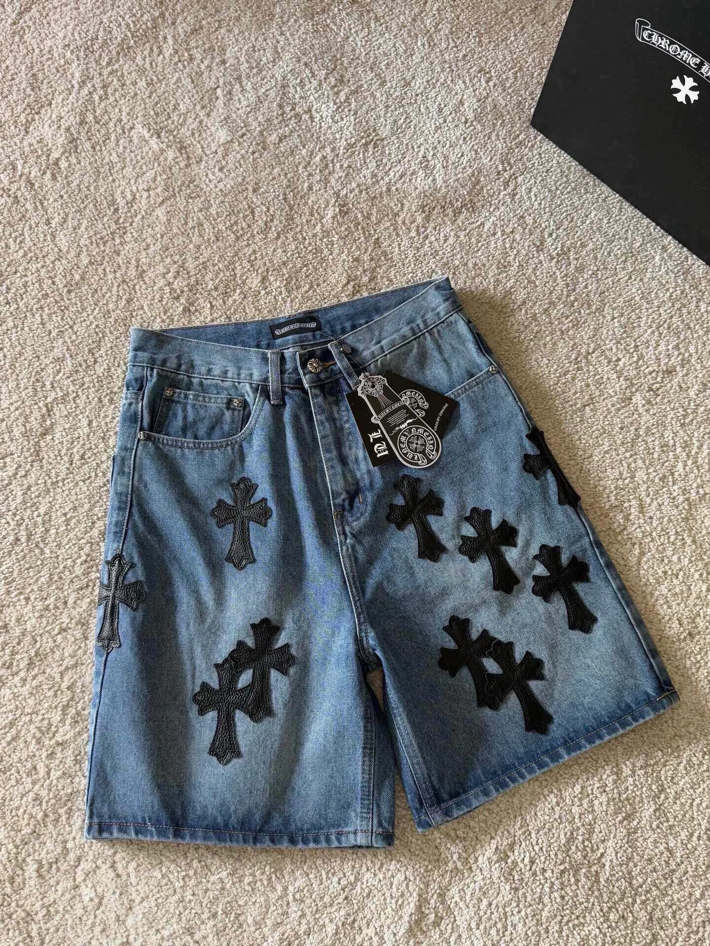 Шорты Женские Chrome Hearts 11869327