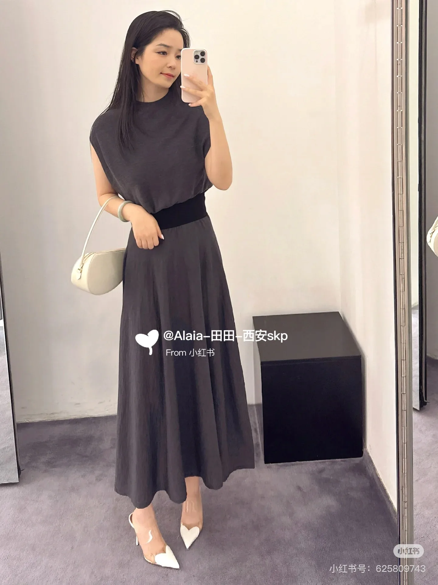 Платья Женские Alaia 19871