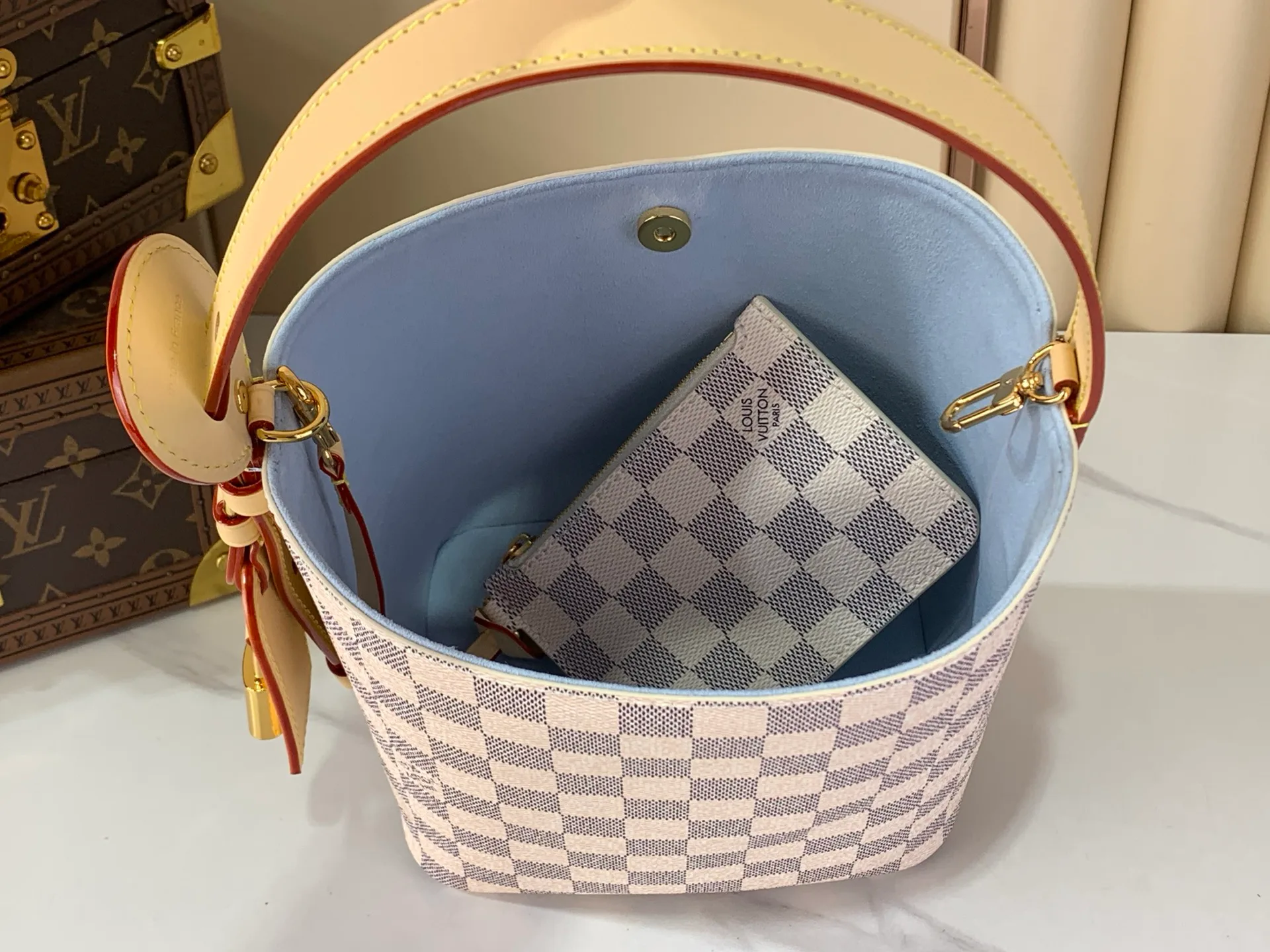 Классические Сумки Женские Louis Vuitton 11670341