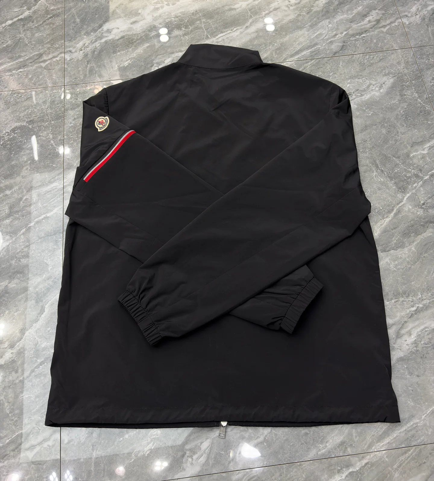 Куртки И Пуховики Женские Moncler 11690853