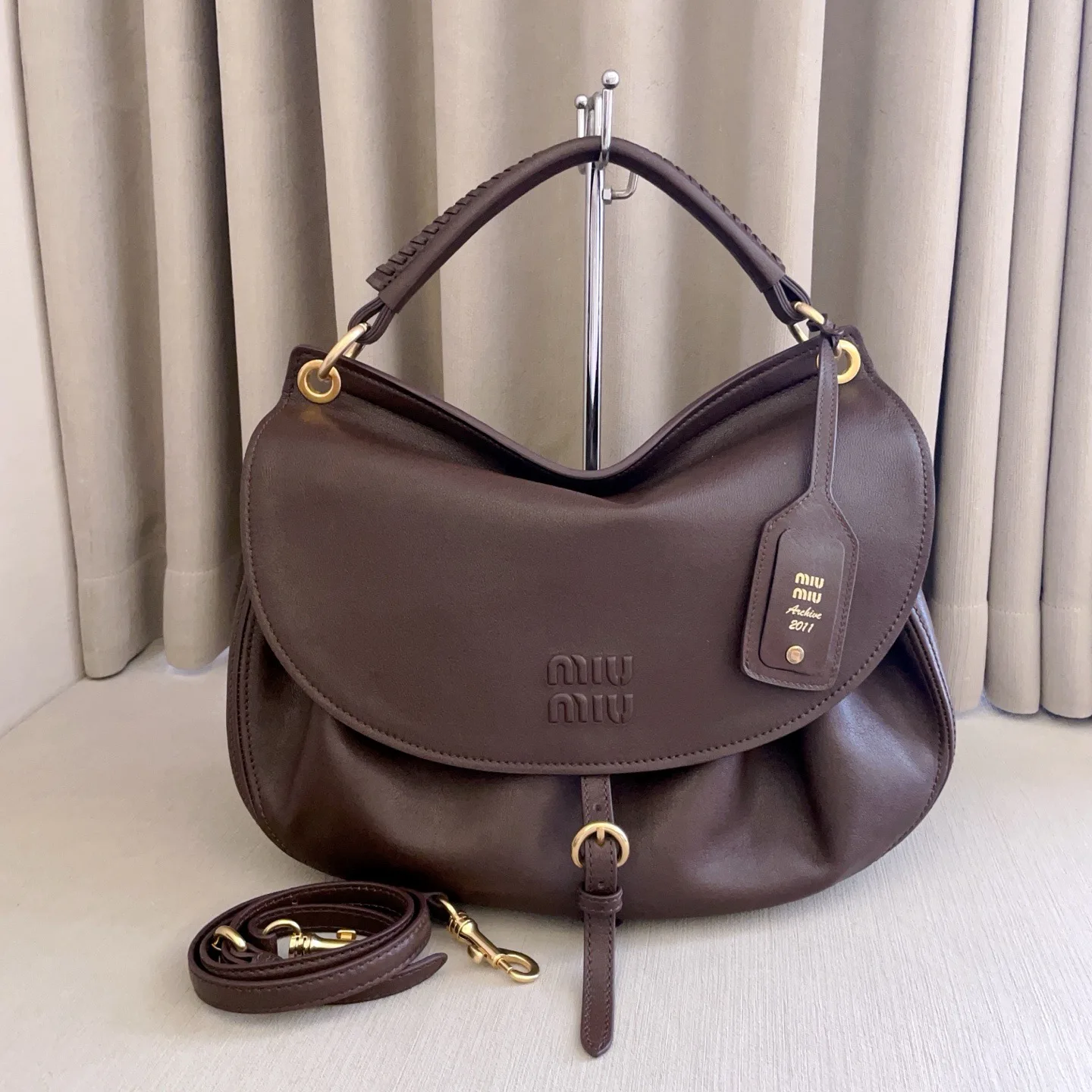 Классические Сумки Женские Miu Miu 18105771