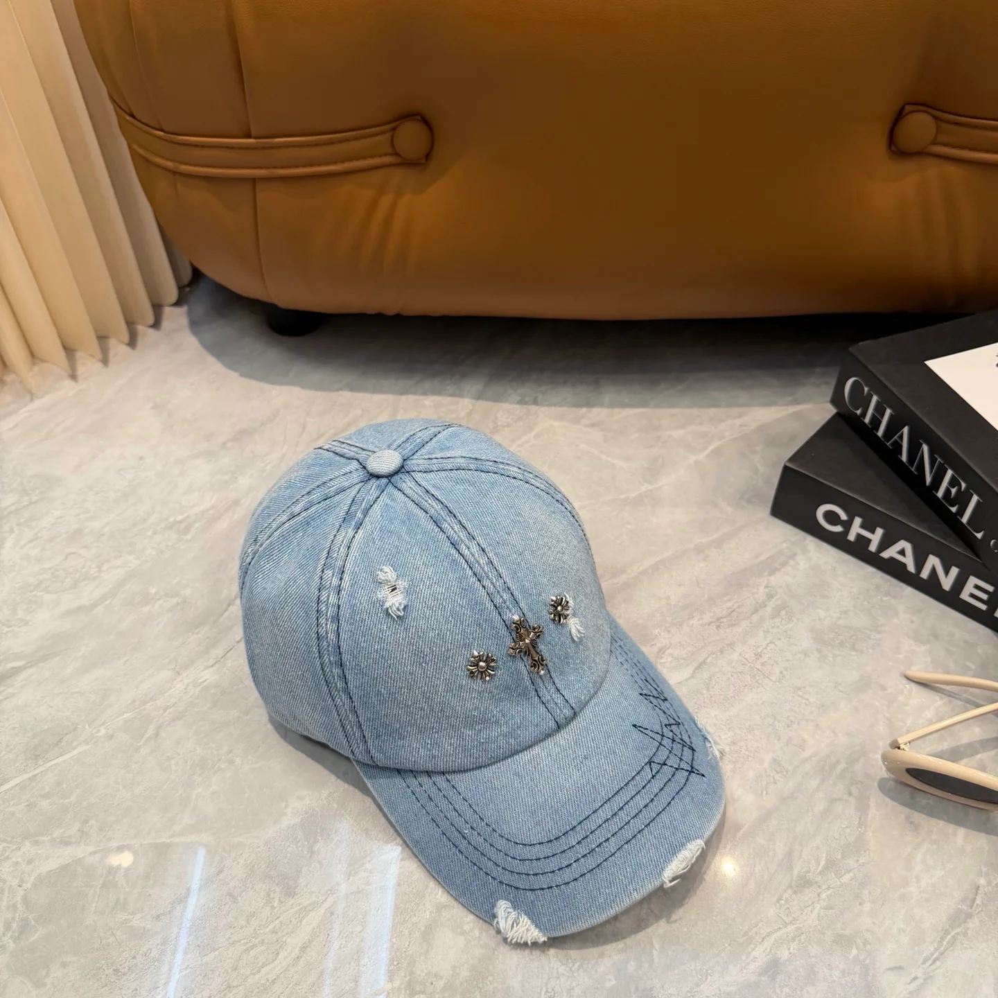 Головные Уборы Chrome Hearts 17038459