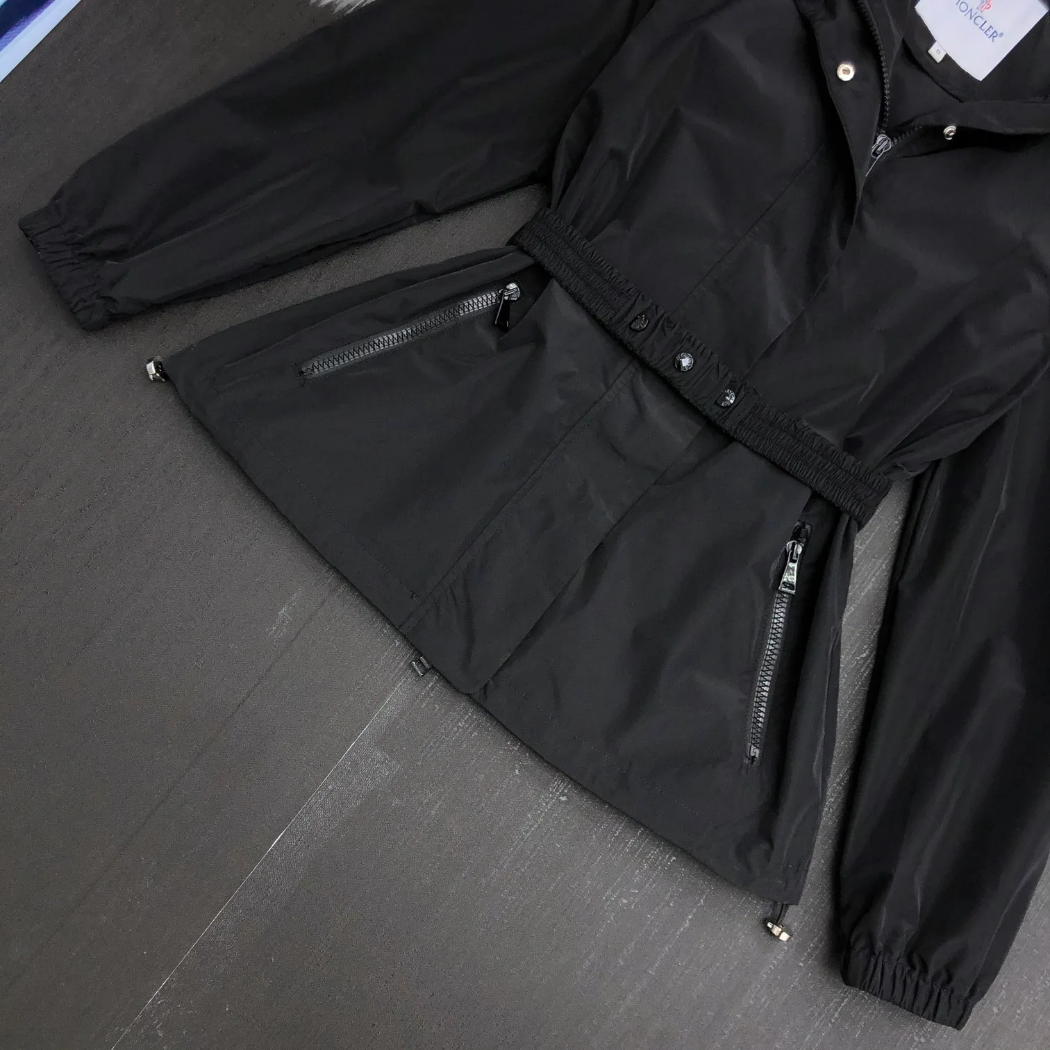 Куртки И Пуховики Женские Moncler 11513016