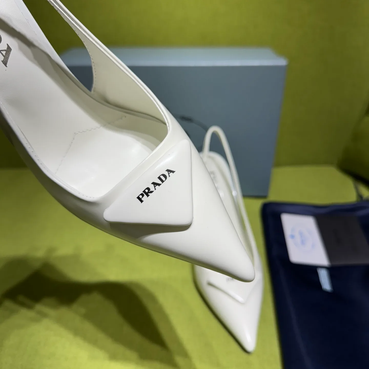 Босоножки Женские Prada 10481108