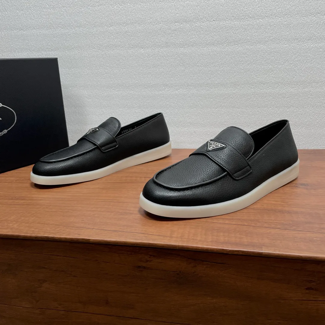 Лоферы И Туфли Мужские Prada 17971385