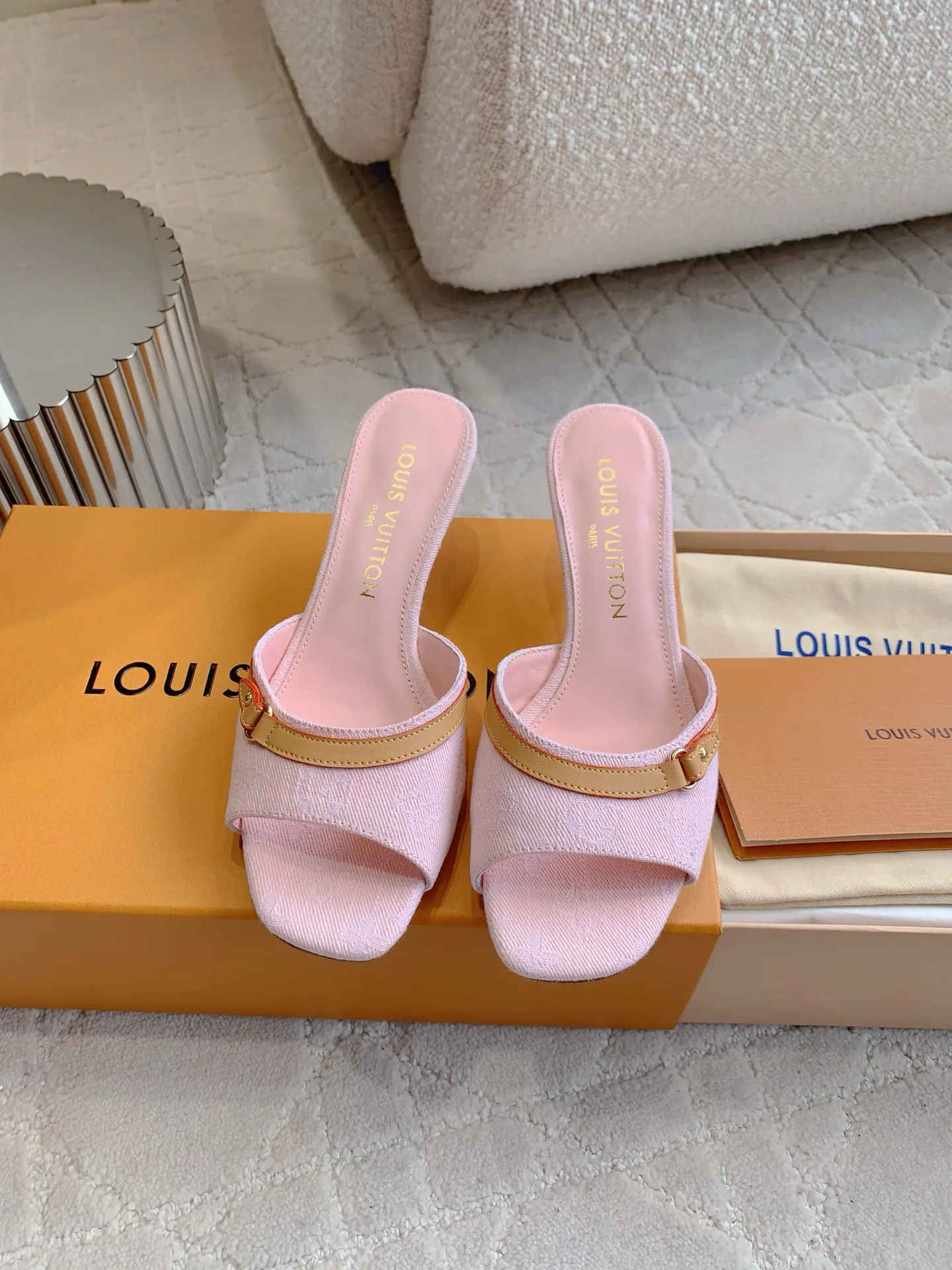 Босоножки Женские Louis Vuitton 492193