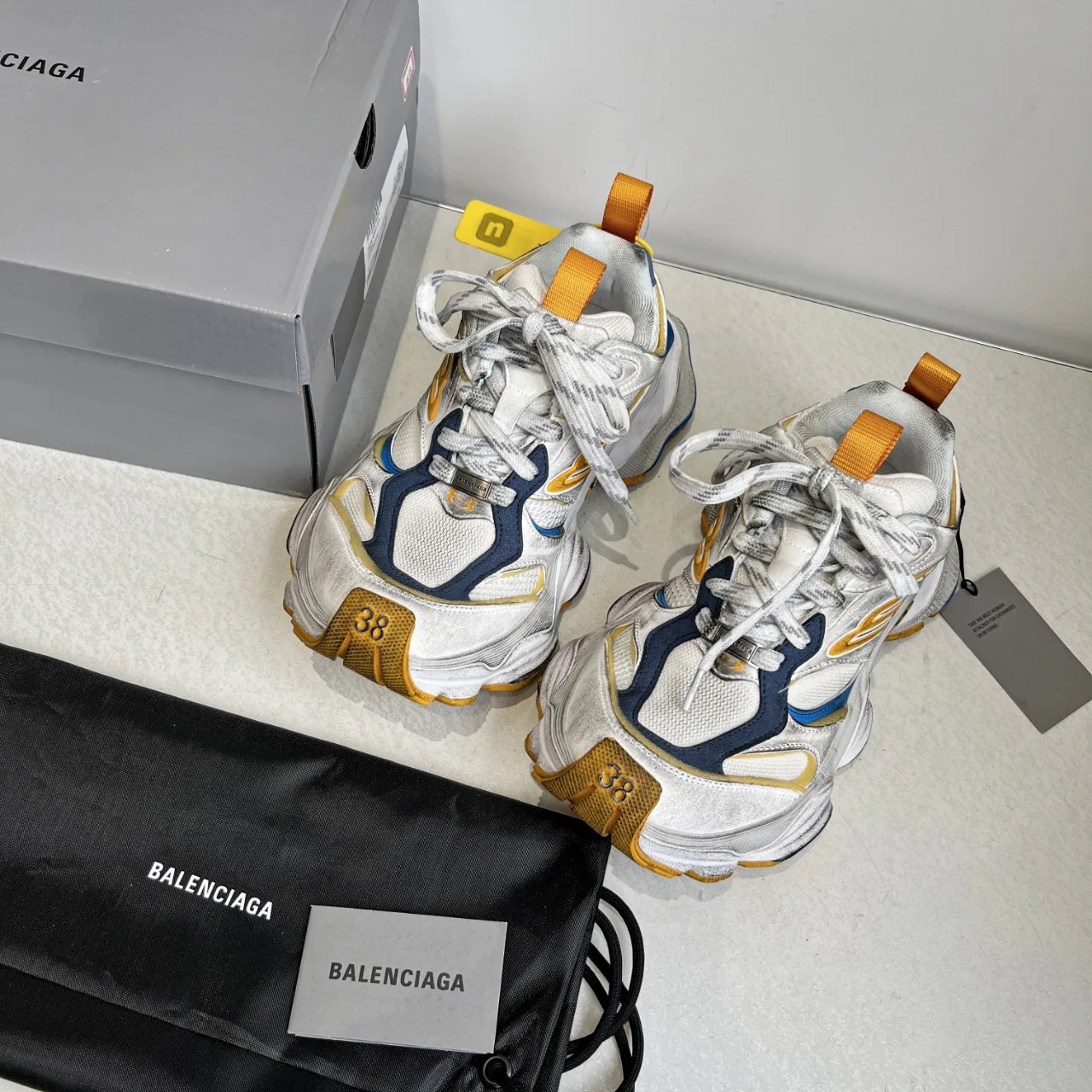 Кроссовки Женские Balenciaga 2273511