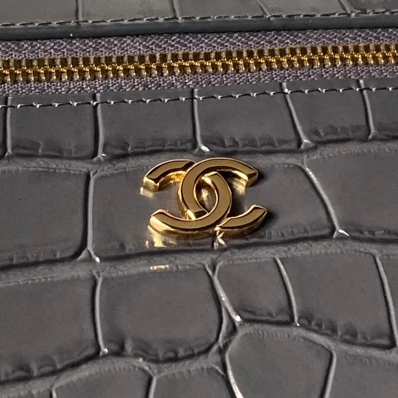 Классические Сумки Женские Chanel 18207910