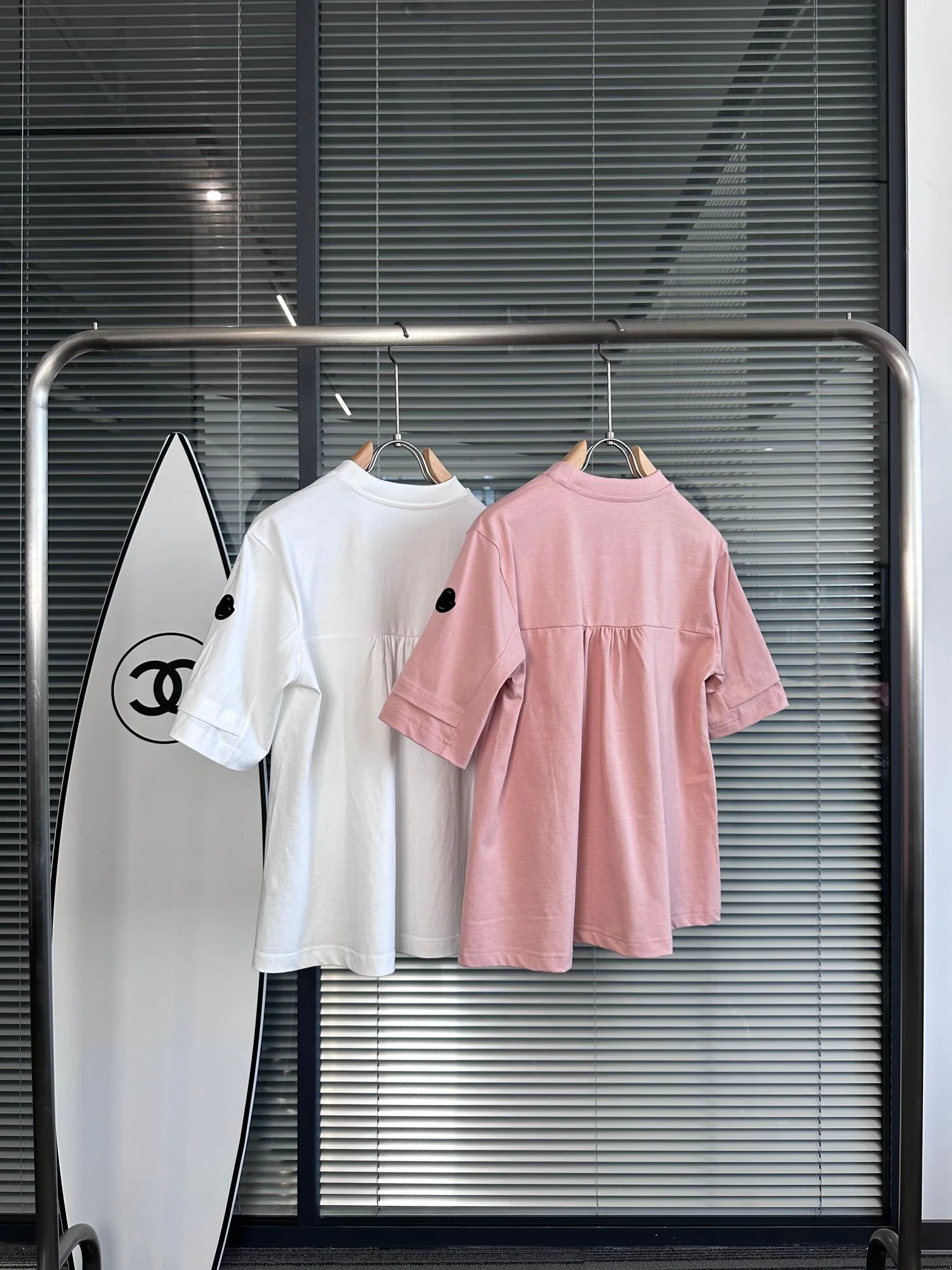 Футболки Женские Moncler 32786