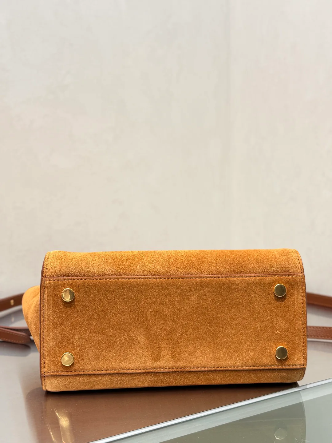 Классические Сумки Женские Burberry 11017443