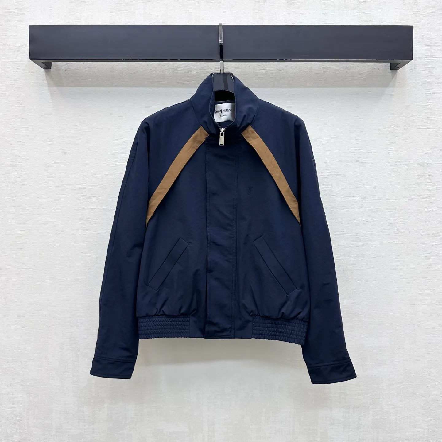 Куртки И Пуховики Женские Saint Laurent 18228492