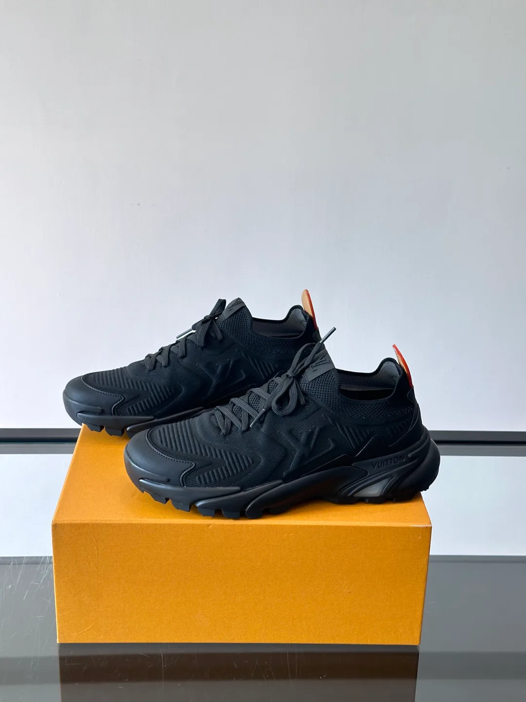 Кроссовки Женские Louis Vuitton 105788