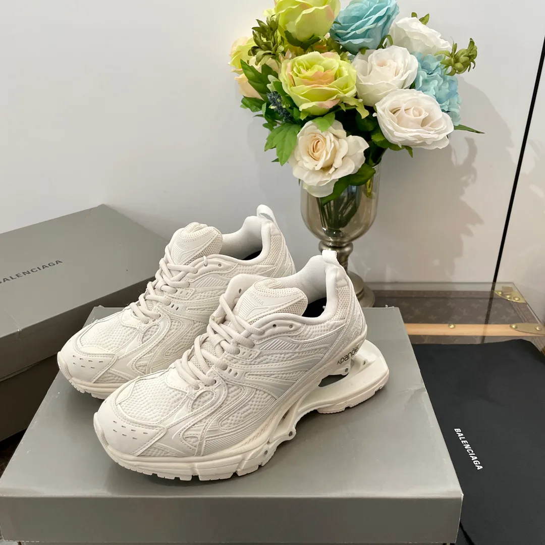 Кроссовки Женские Balenciaga 12656246