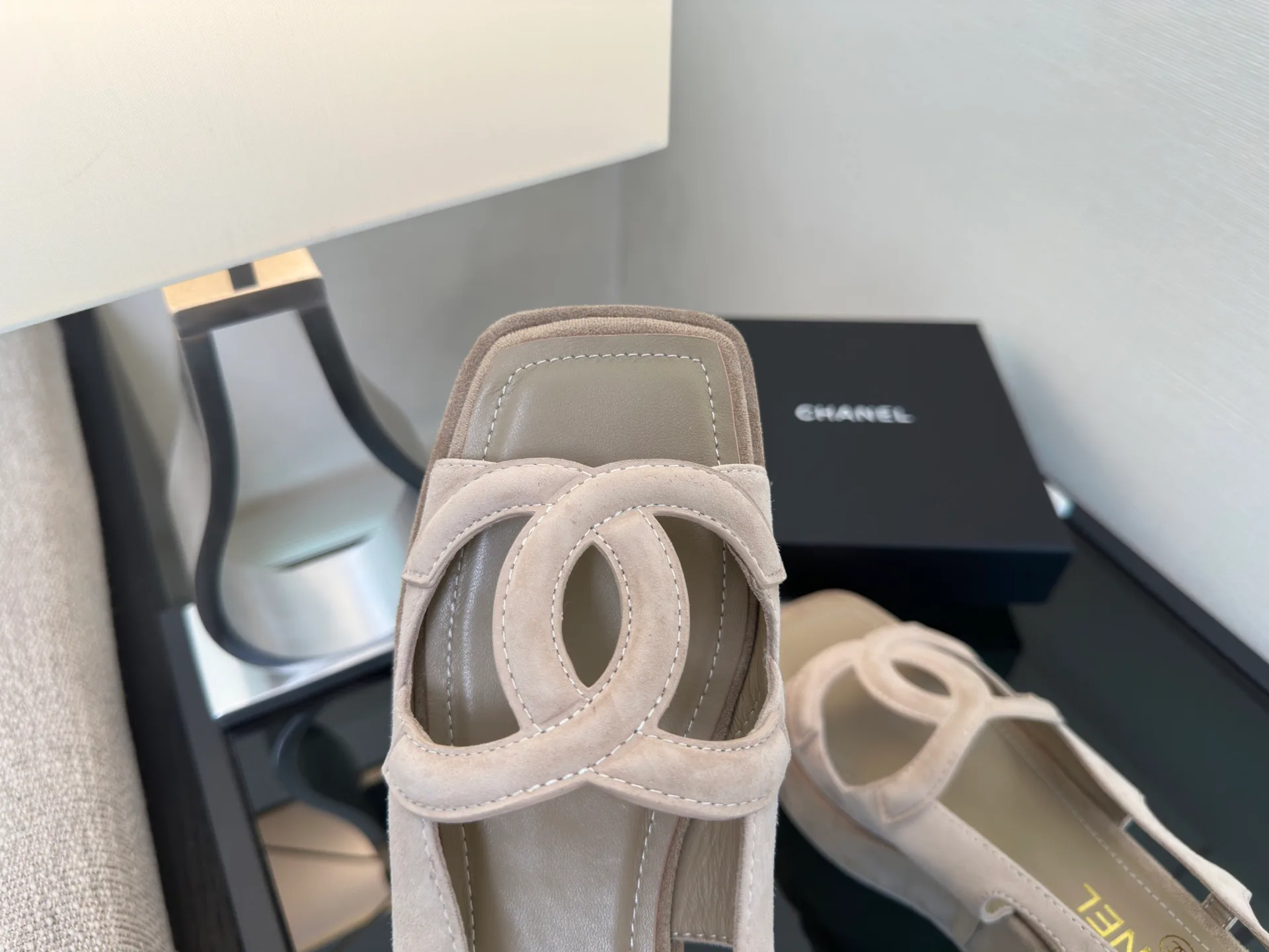 Босоножки Женские Chanel 18228941