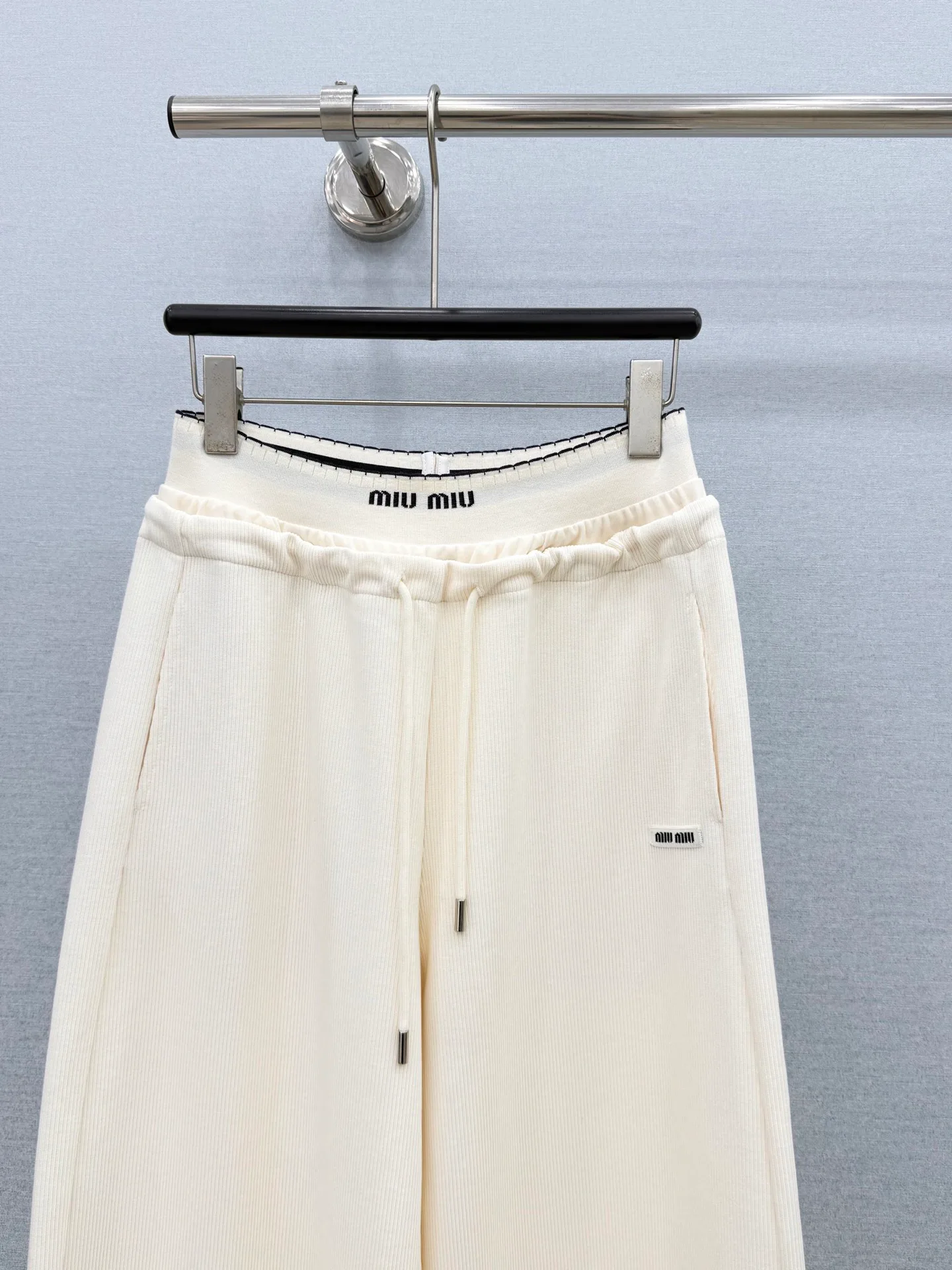 Брюки Женские Miu Miu 18735181