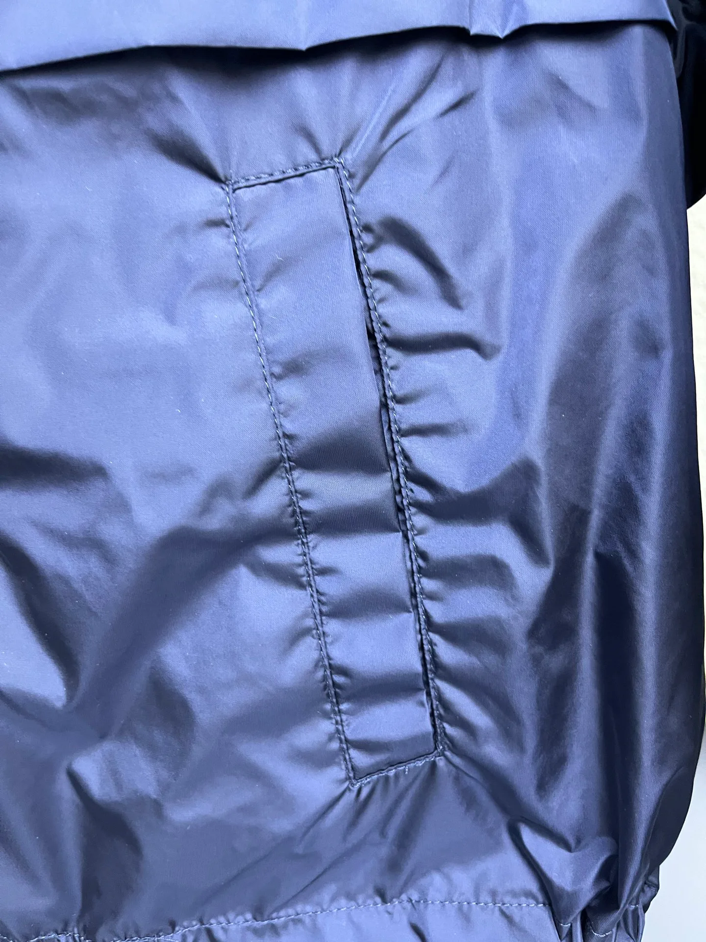Куртки И Пуховики Женские Prada 14179706