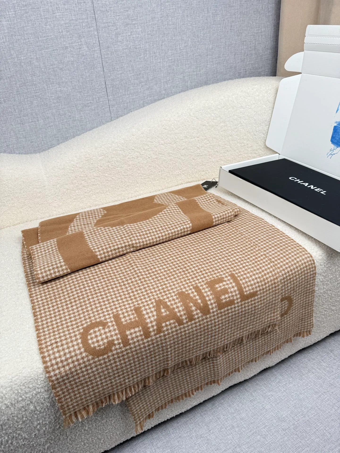 Шарфы Chanel 1305517