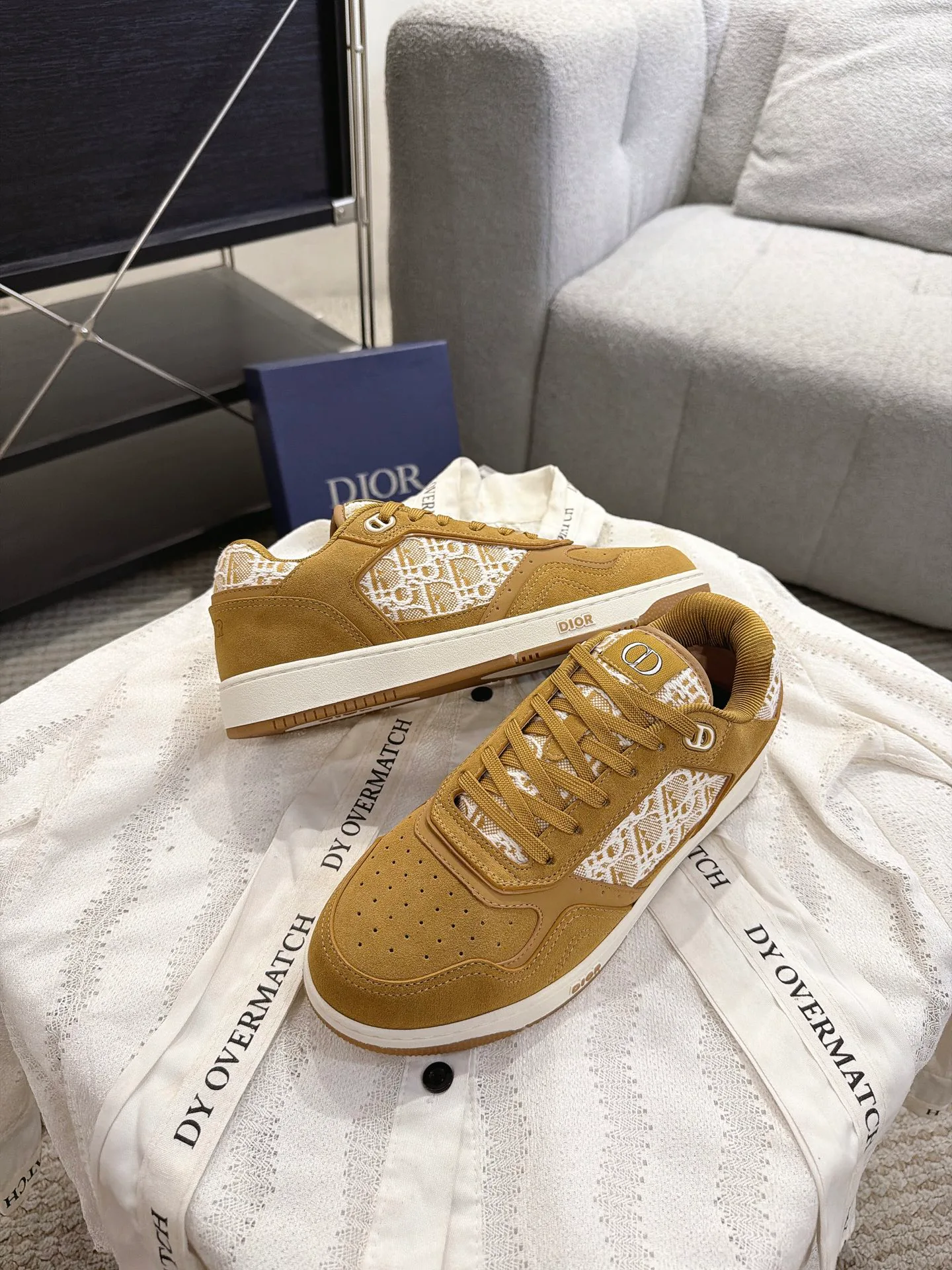 Кроссовки Женские Christian Dior 18233146