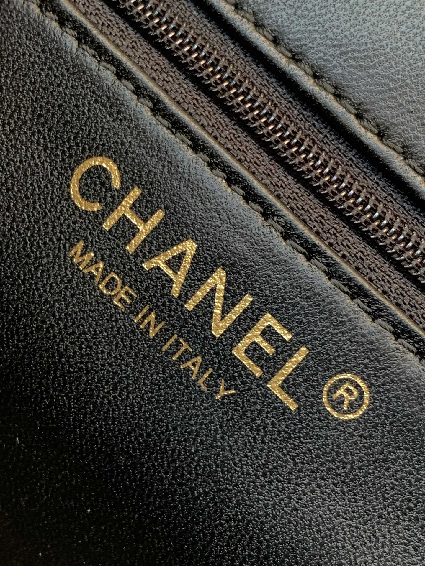Классические Сумки Женские Chanel 17498577