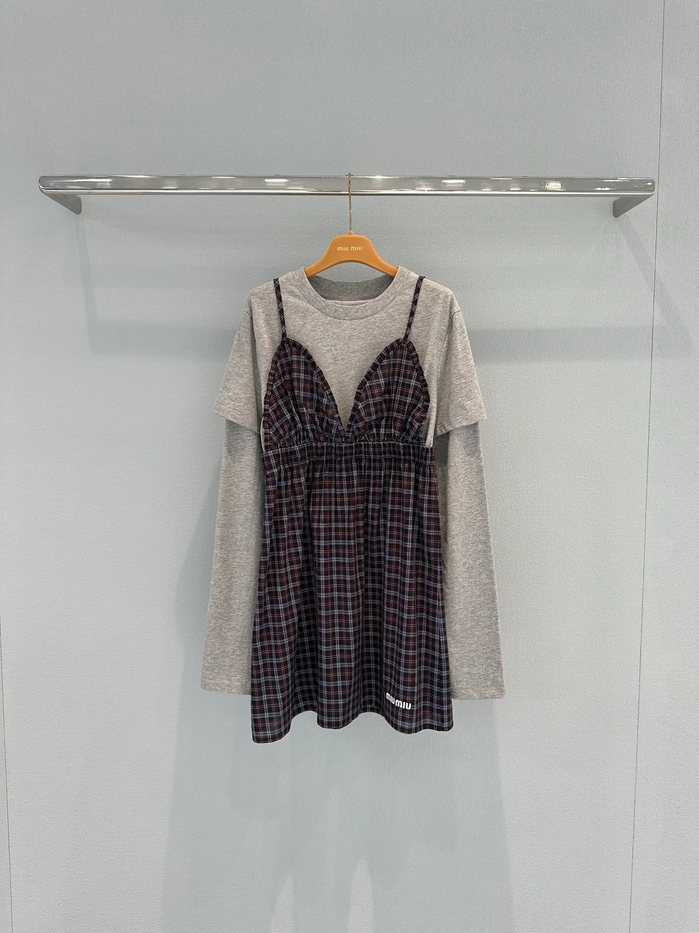Платья Женские Miu Miu 18714591